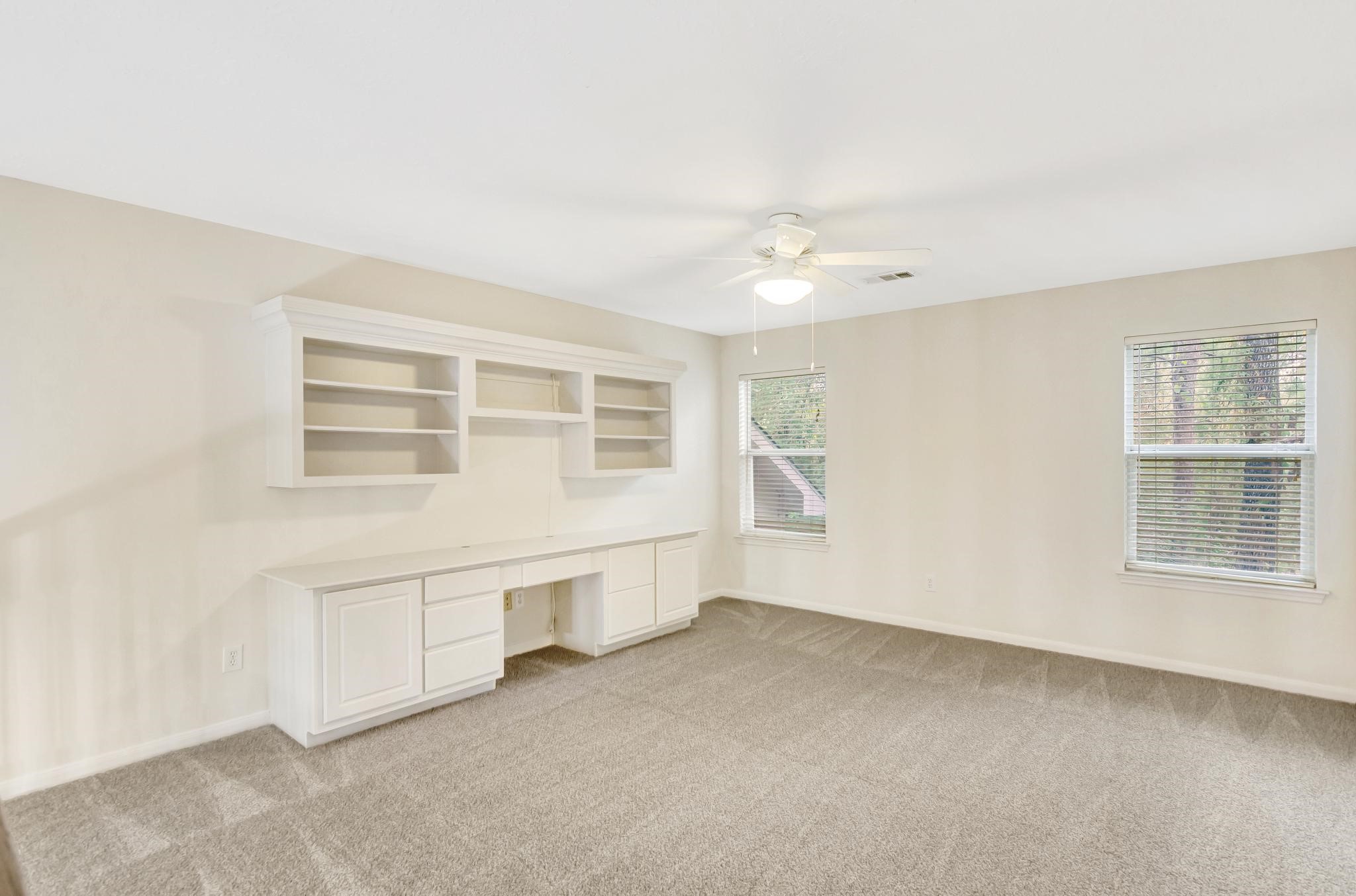 100 Piper Trace Property Photo 23