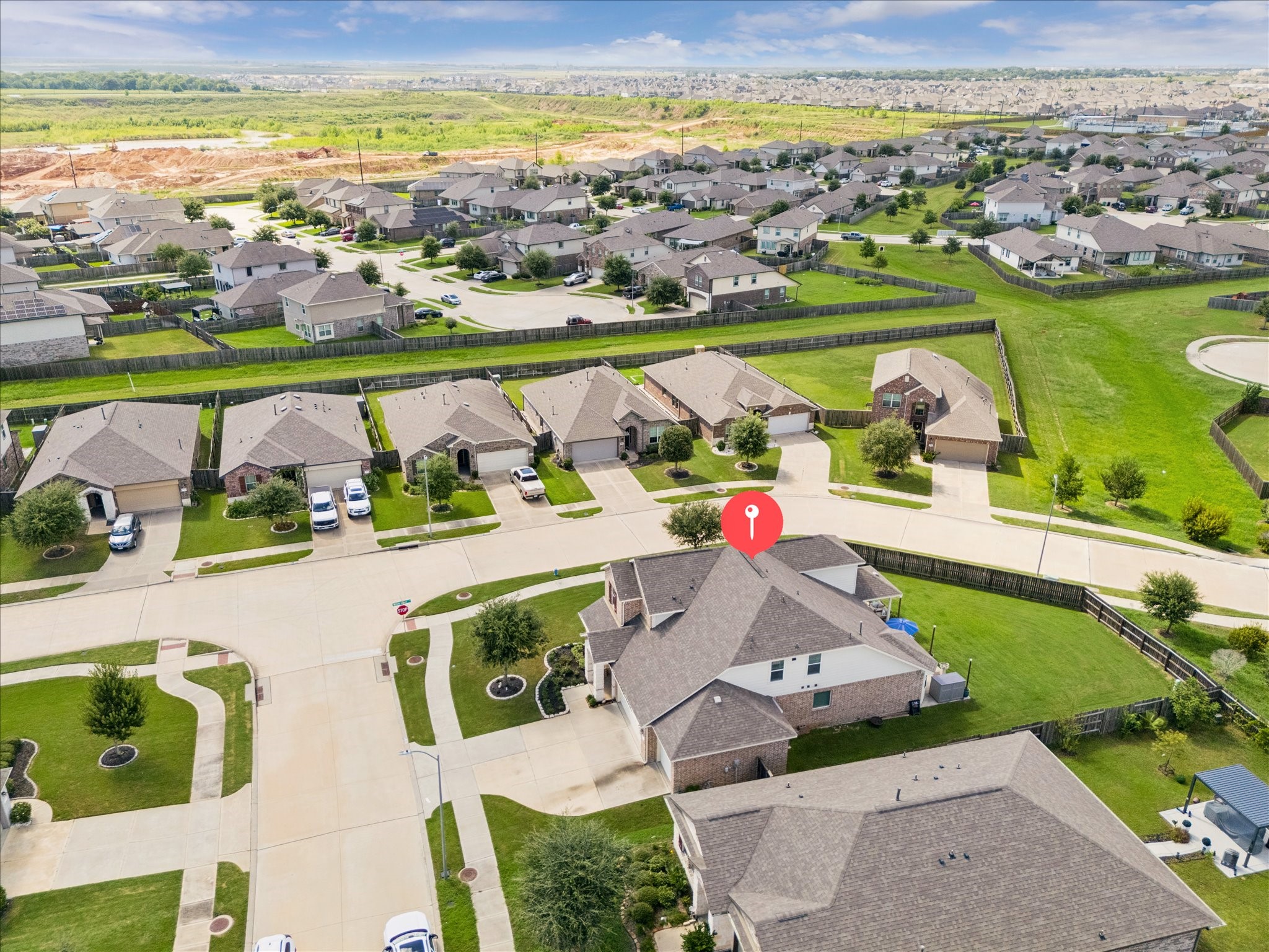 25934 Bronze Oak Court Property Photo 2