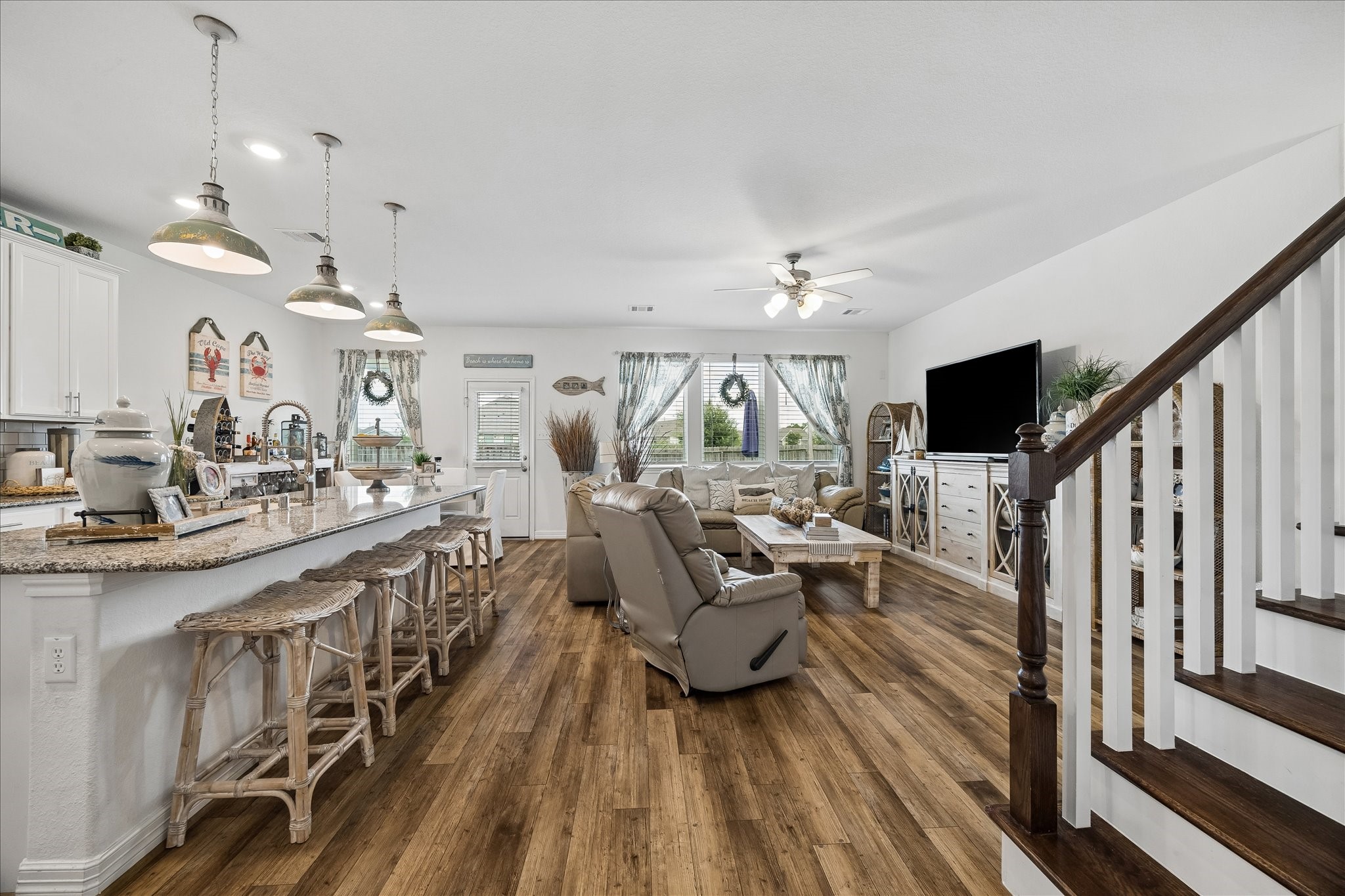 25934 Bronze Oak Court Property Photo 13