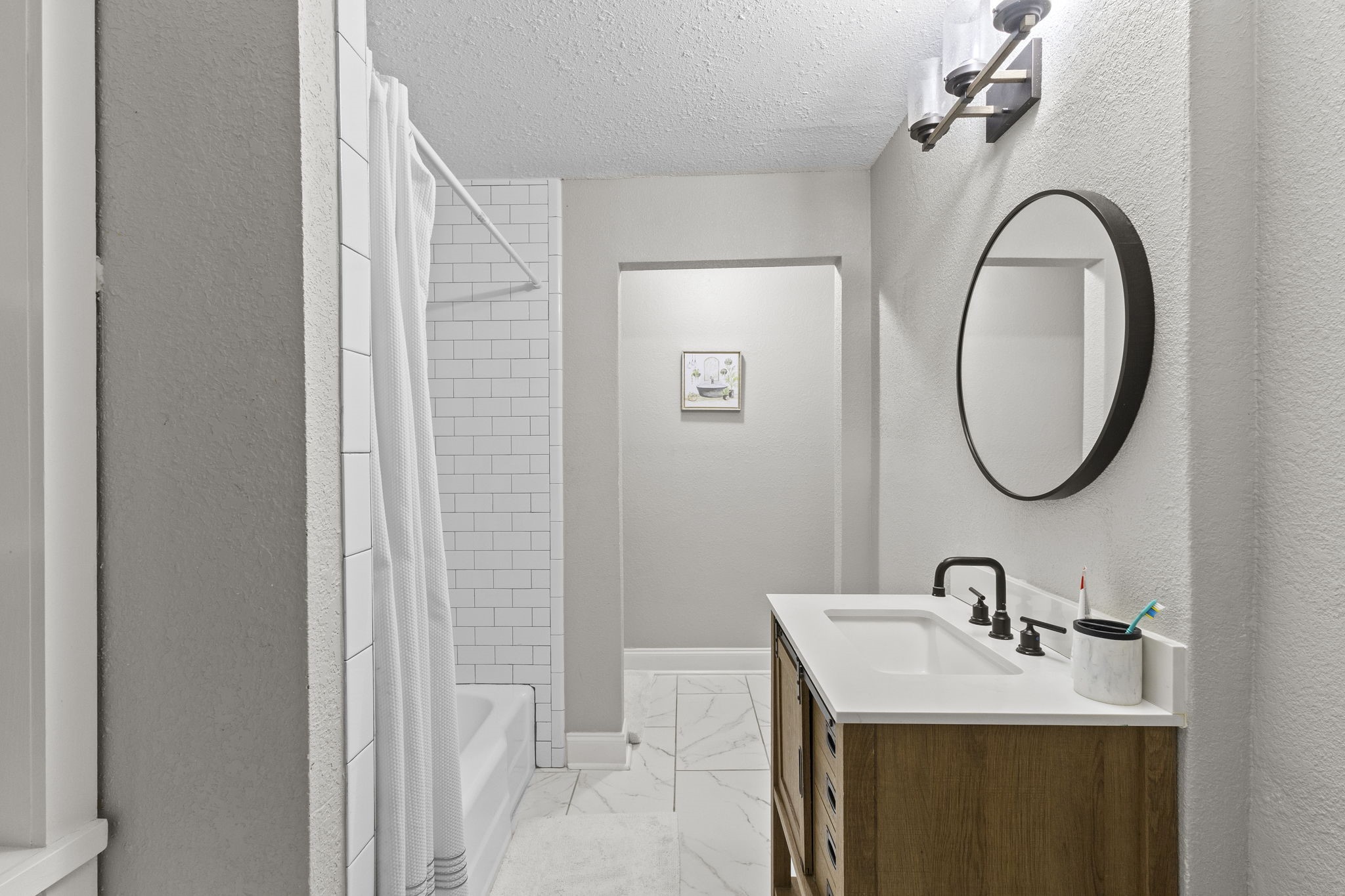 1006 Montgomery Street Property Photo 13