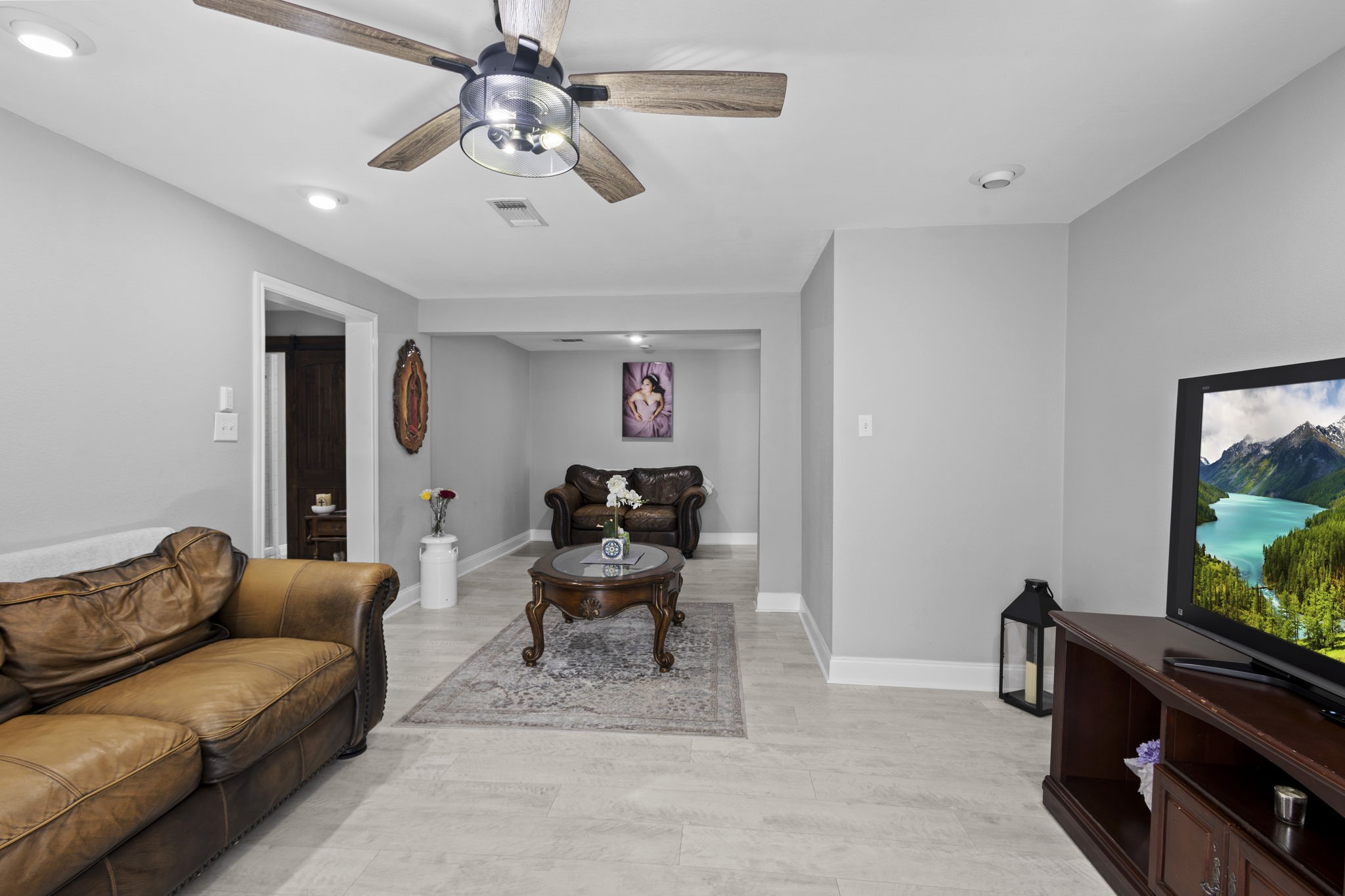 1006 Montgomery Street Property Photo 20