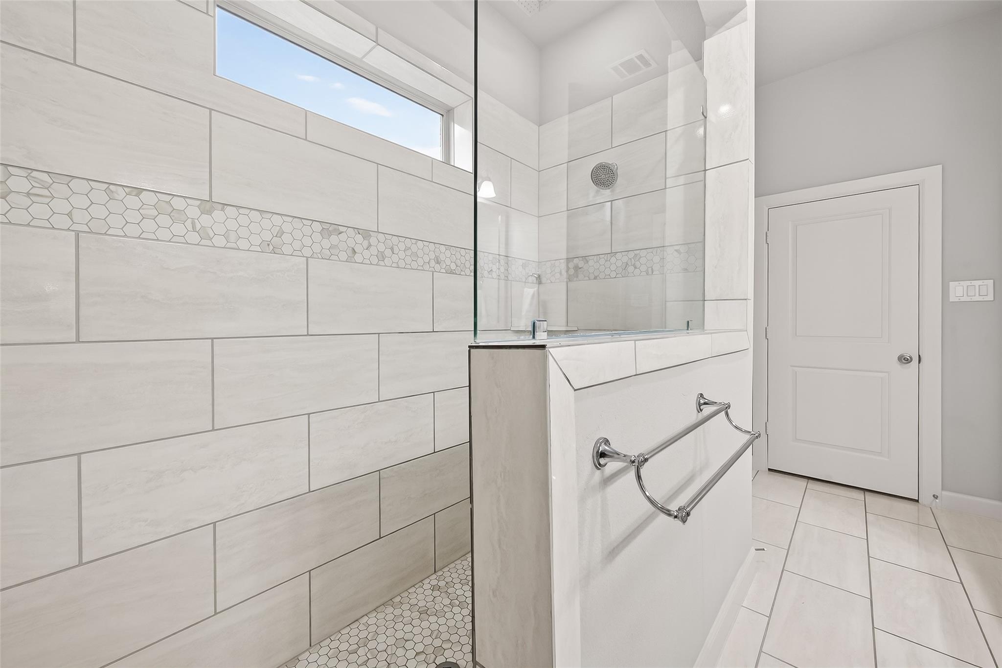 2223 Tonkawa Trail Property Photo 38