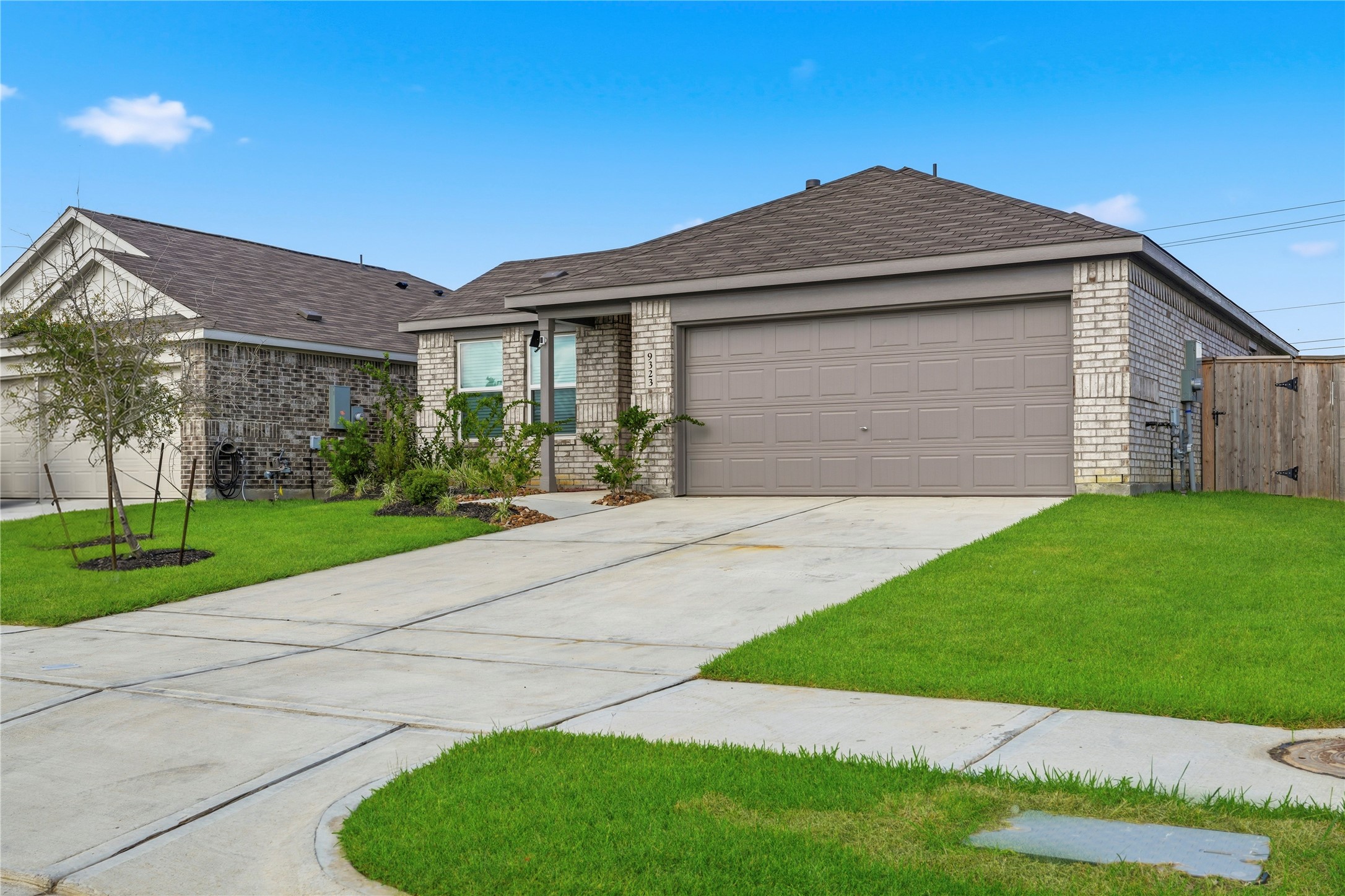 9323 Speckled Trout Drive Property Photo 1