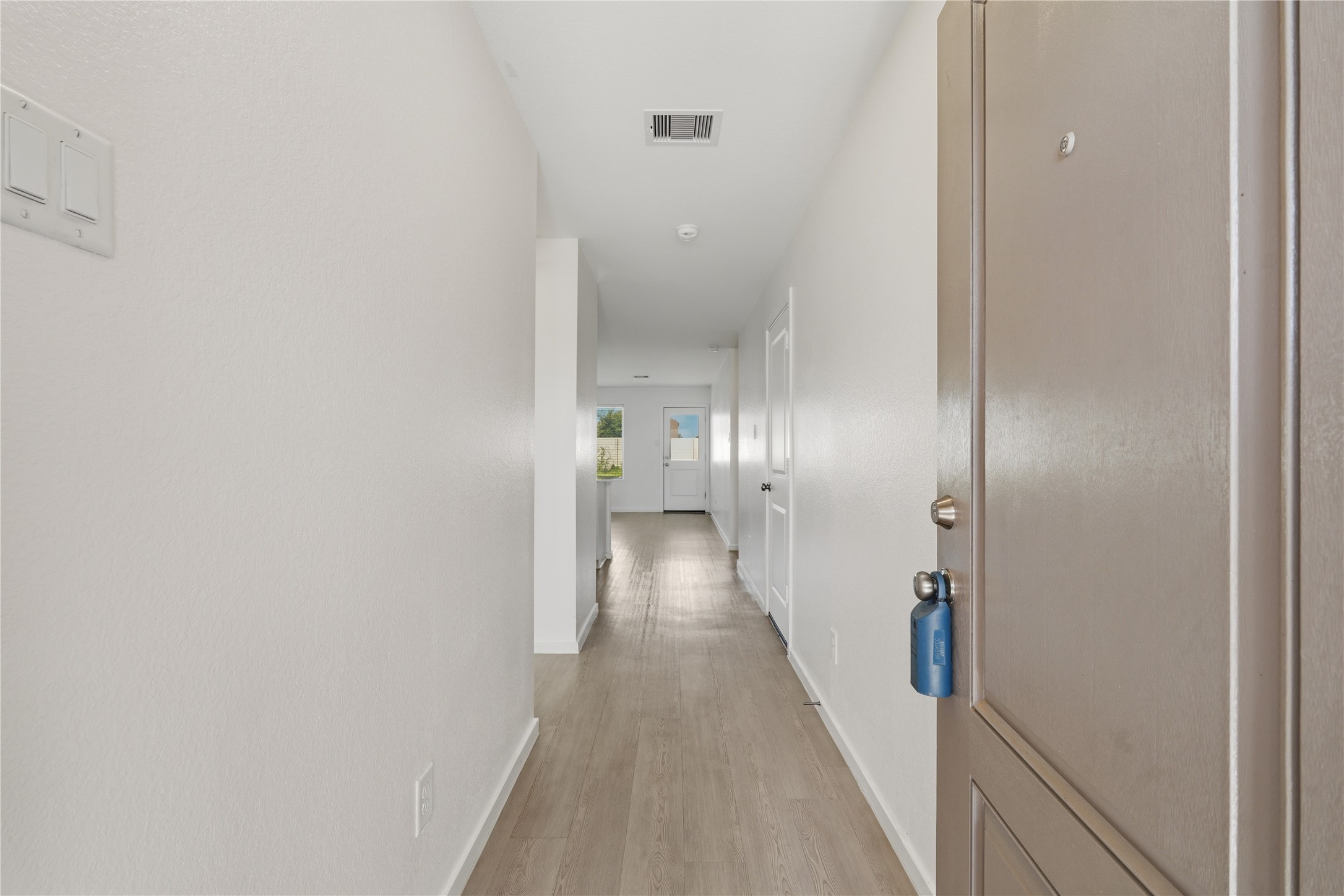 9323 Speckled Trout Drive Property Photo 3