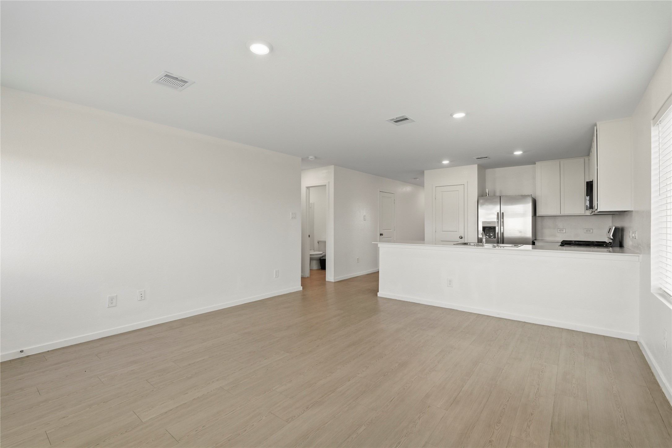 9323 Speckled Trout Drive Property Photo 12