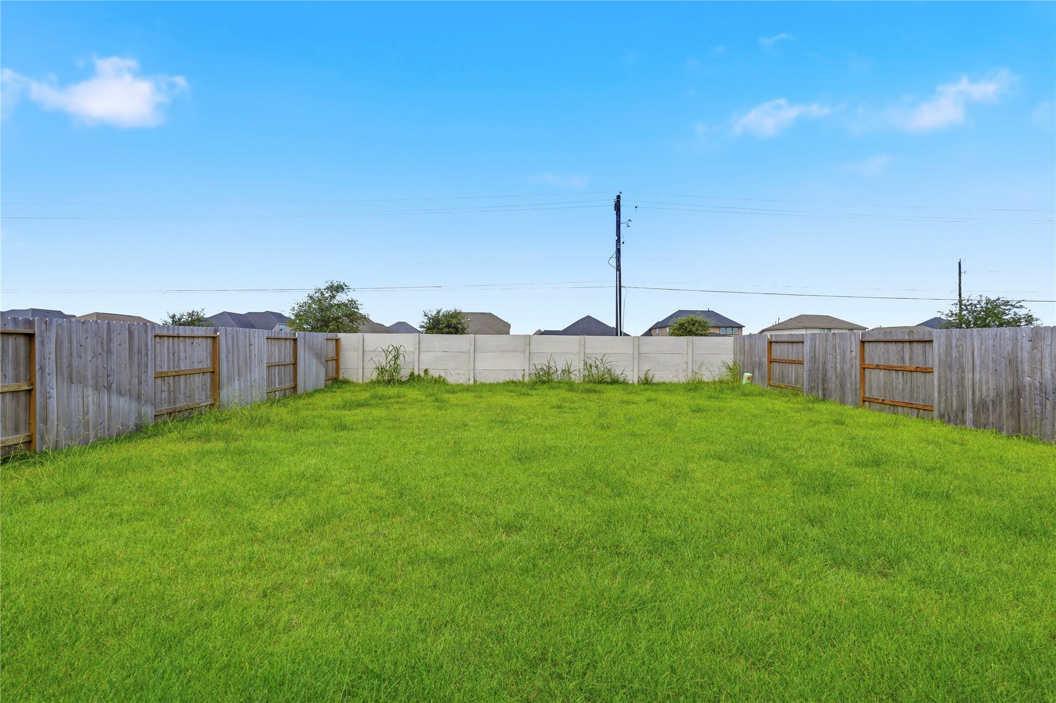9323 Speckled Trout Drive Property Photo 24
