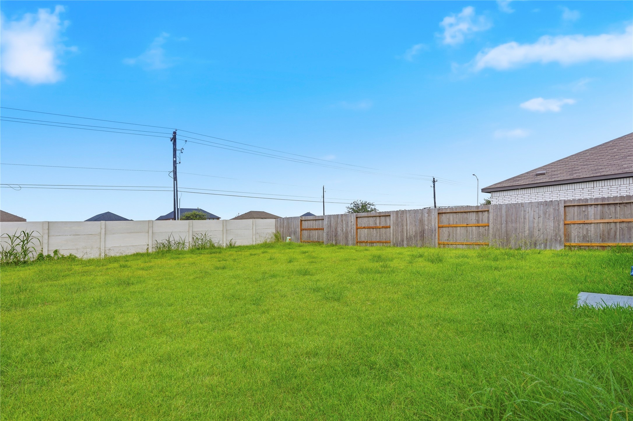 9323 Speckled Trout Drive Property Photo 25
