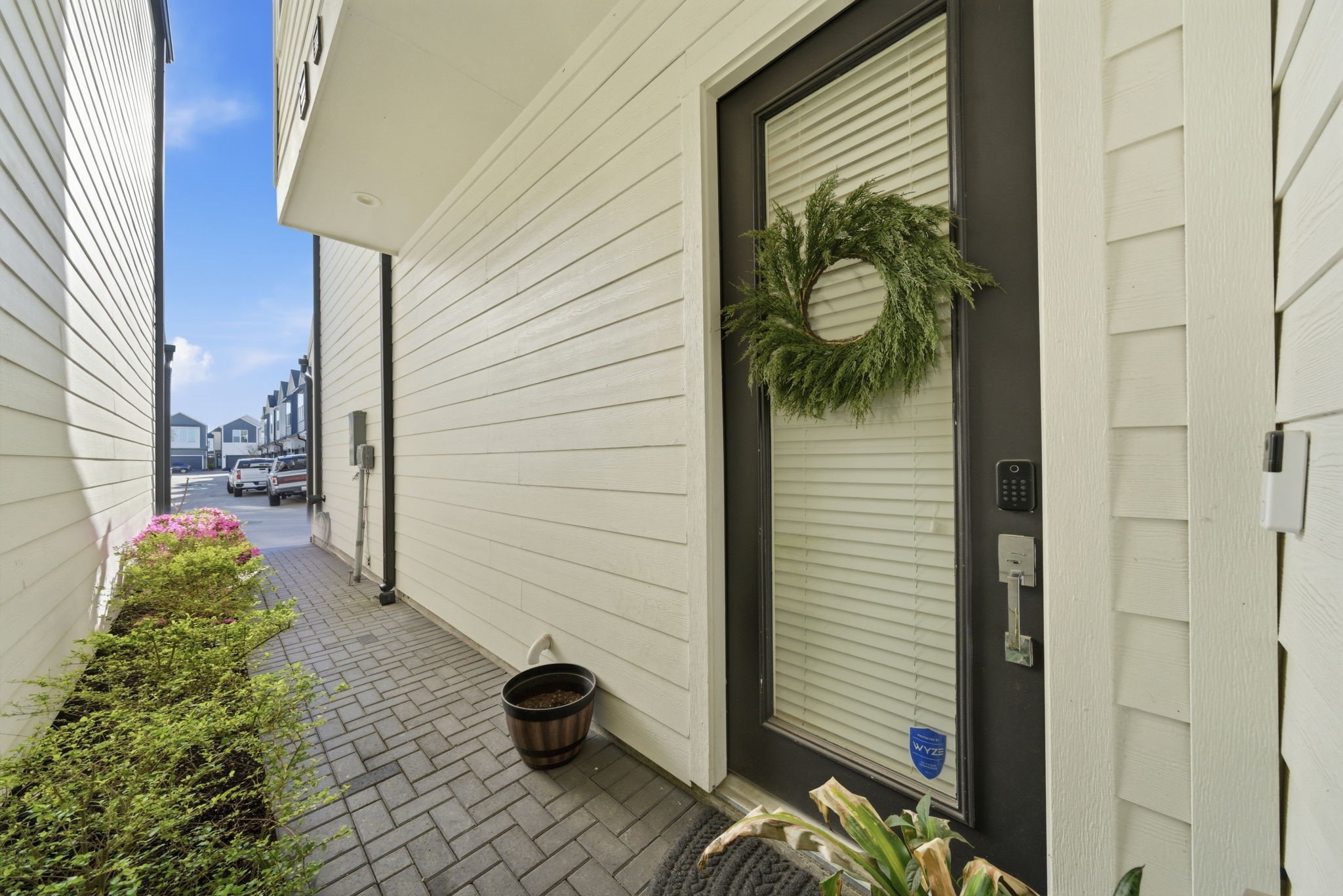 5929 Haring Lane Property Photo 4