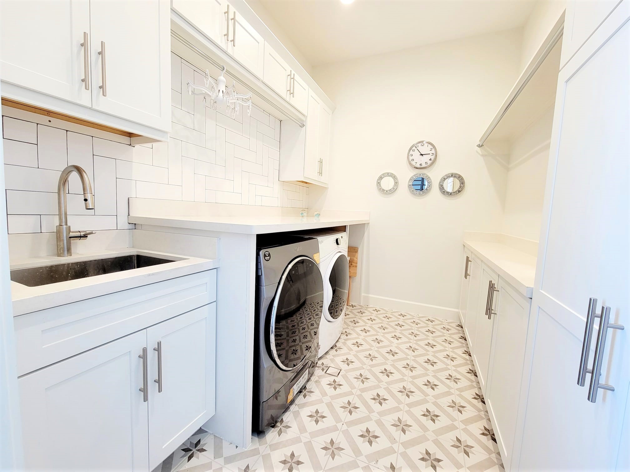 706 Delano Street A Property Photo 15