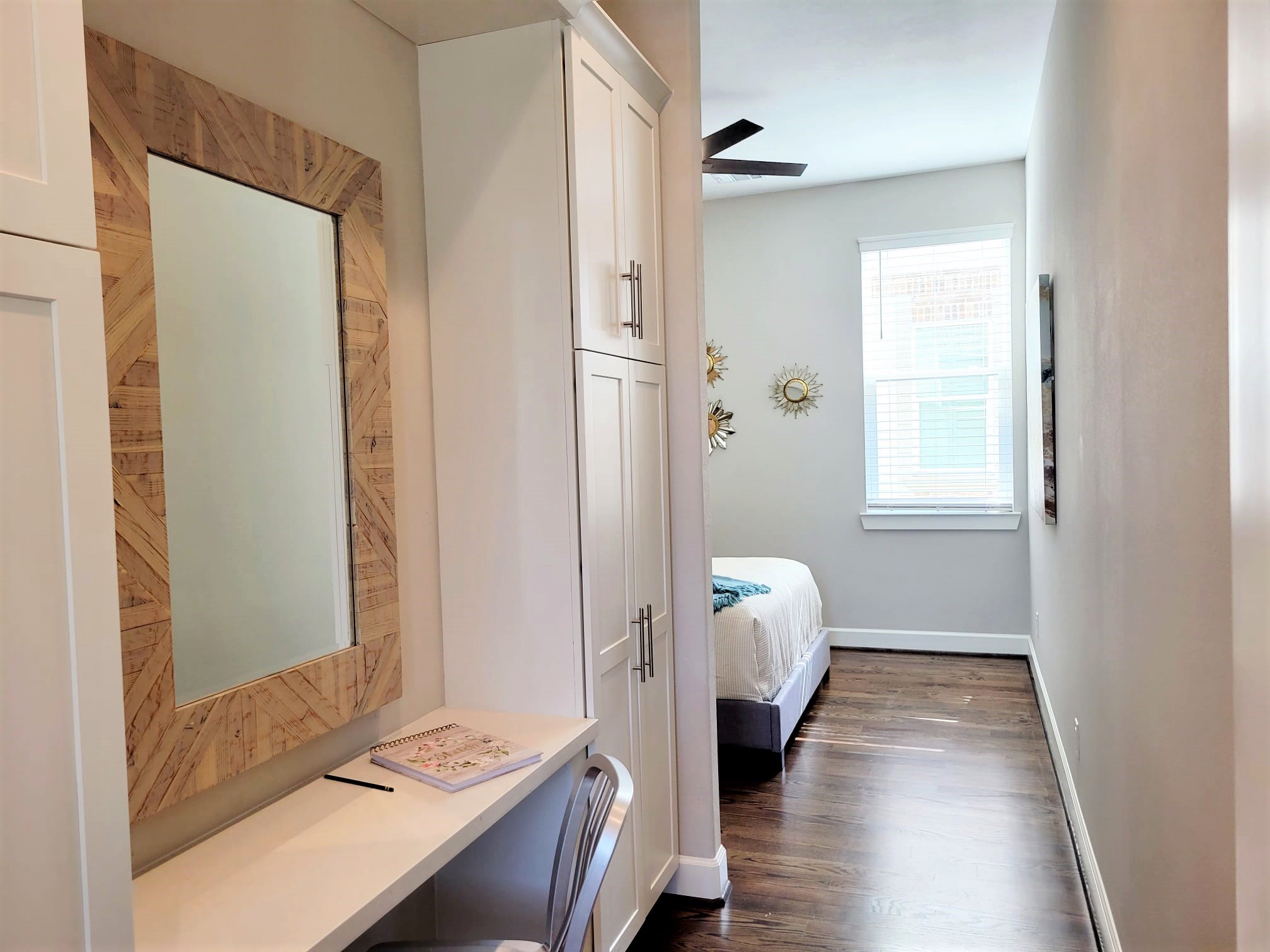706 Delano Street A Property Photo 21