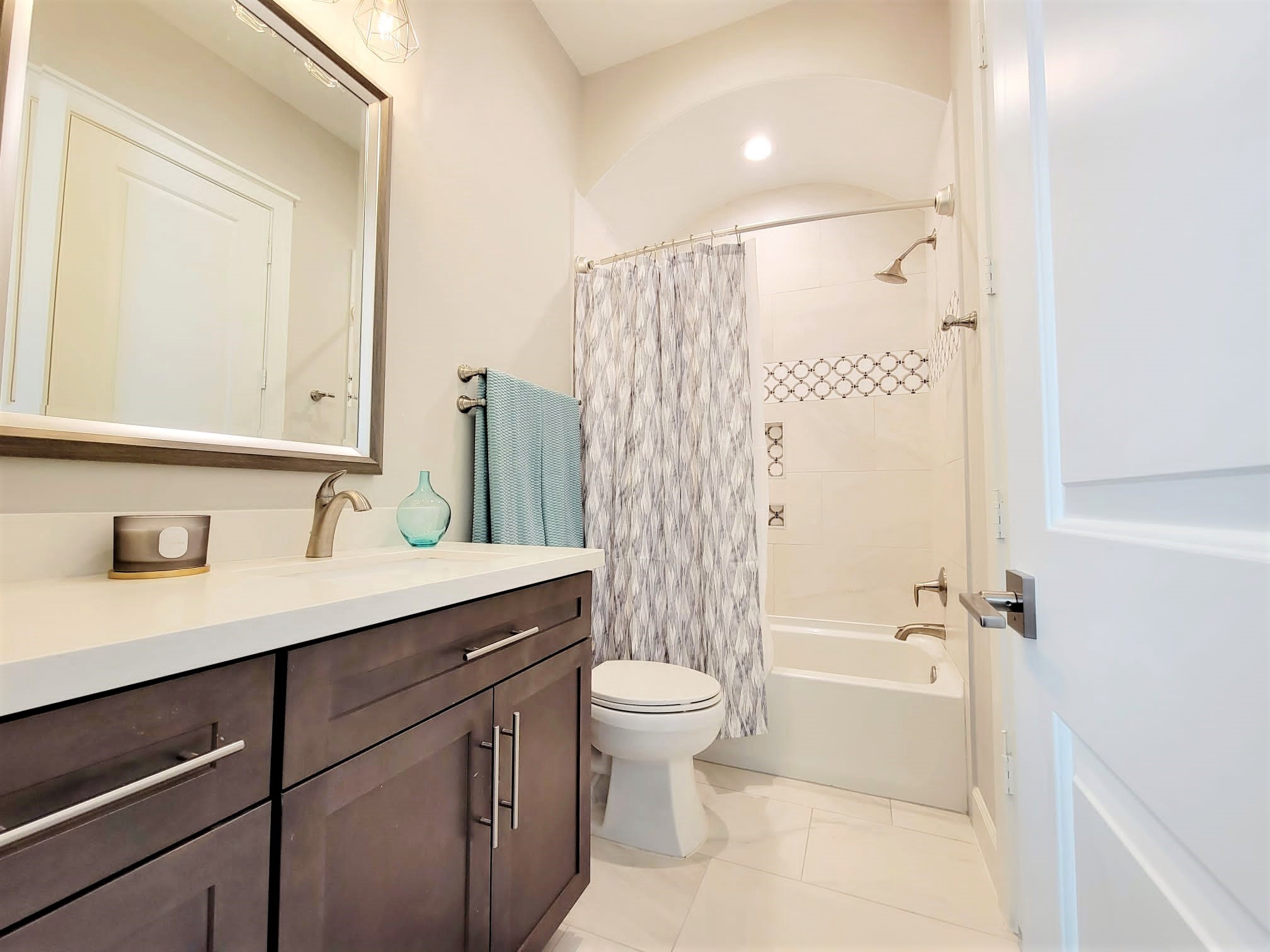 706 Delano Street A Property Photo 24