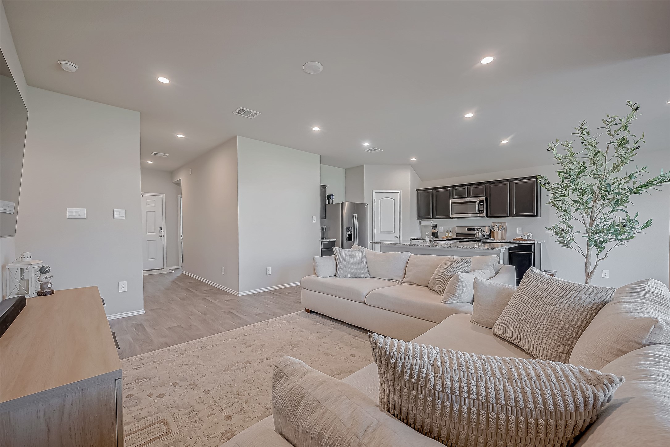 15010 Eastern Wood Road Property Photo 7