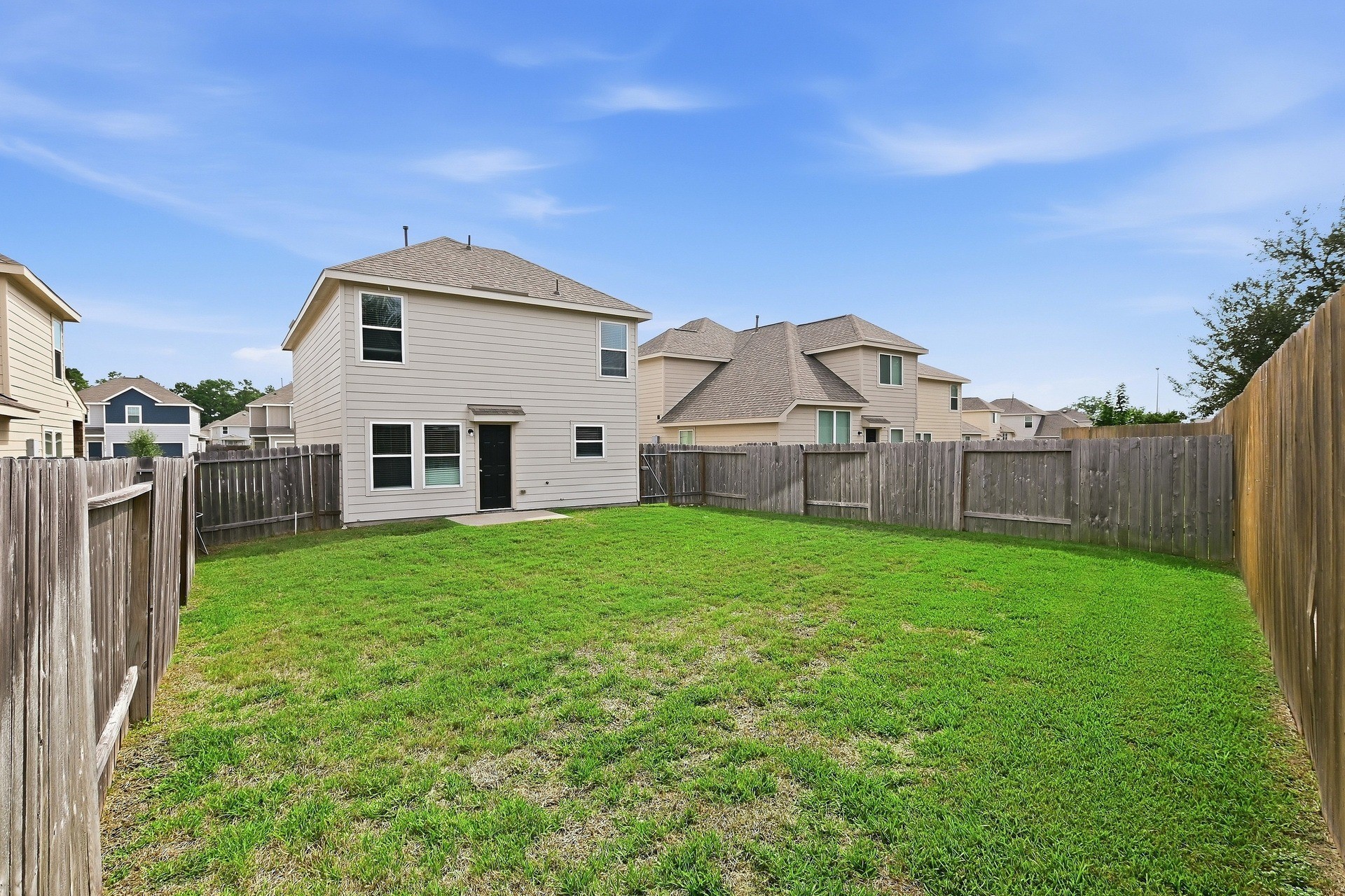 21923 King Heights Lane Property Photo 4