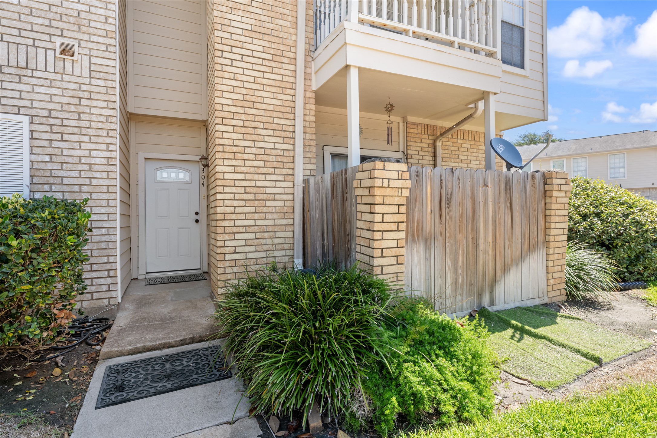 7575 Cambridge Street 1304 Property Photo 5