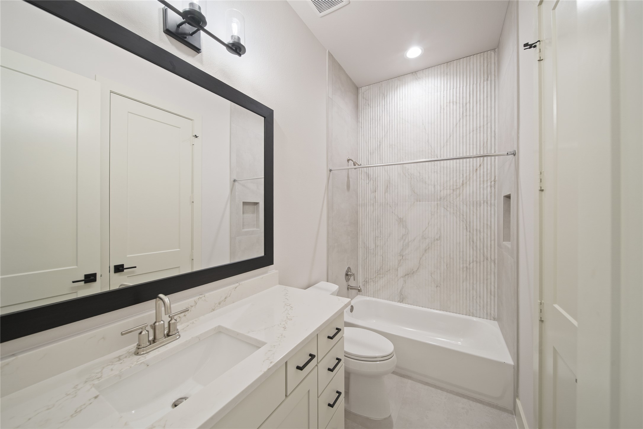 7407 Janak Drive Property Photo 28