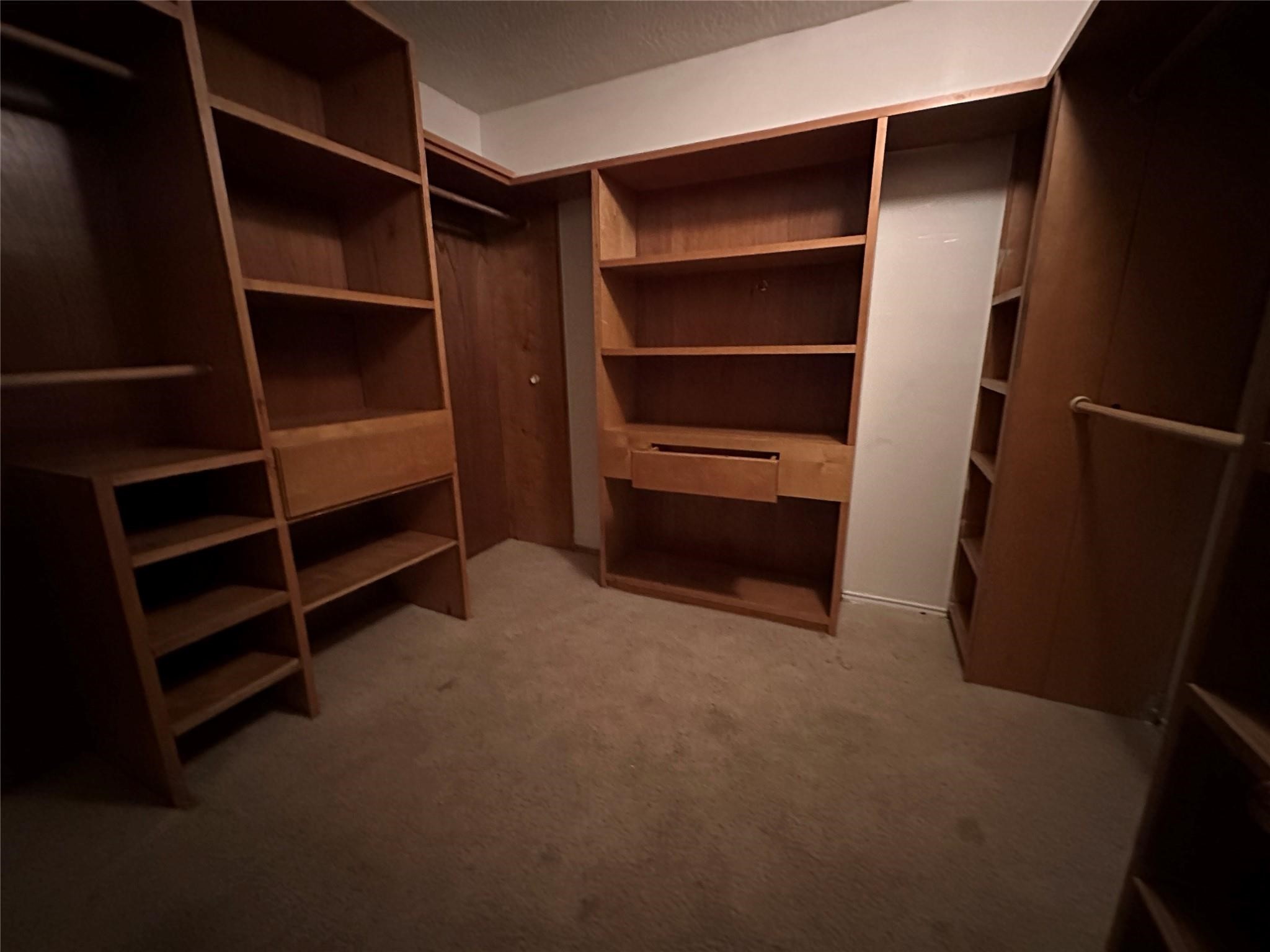 4718 Averill Street Property Photo 5