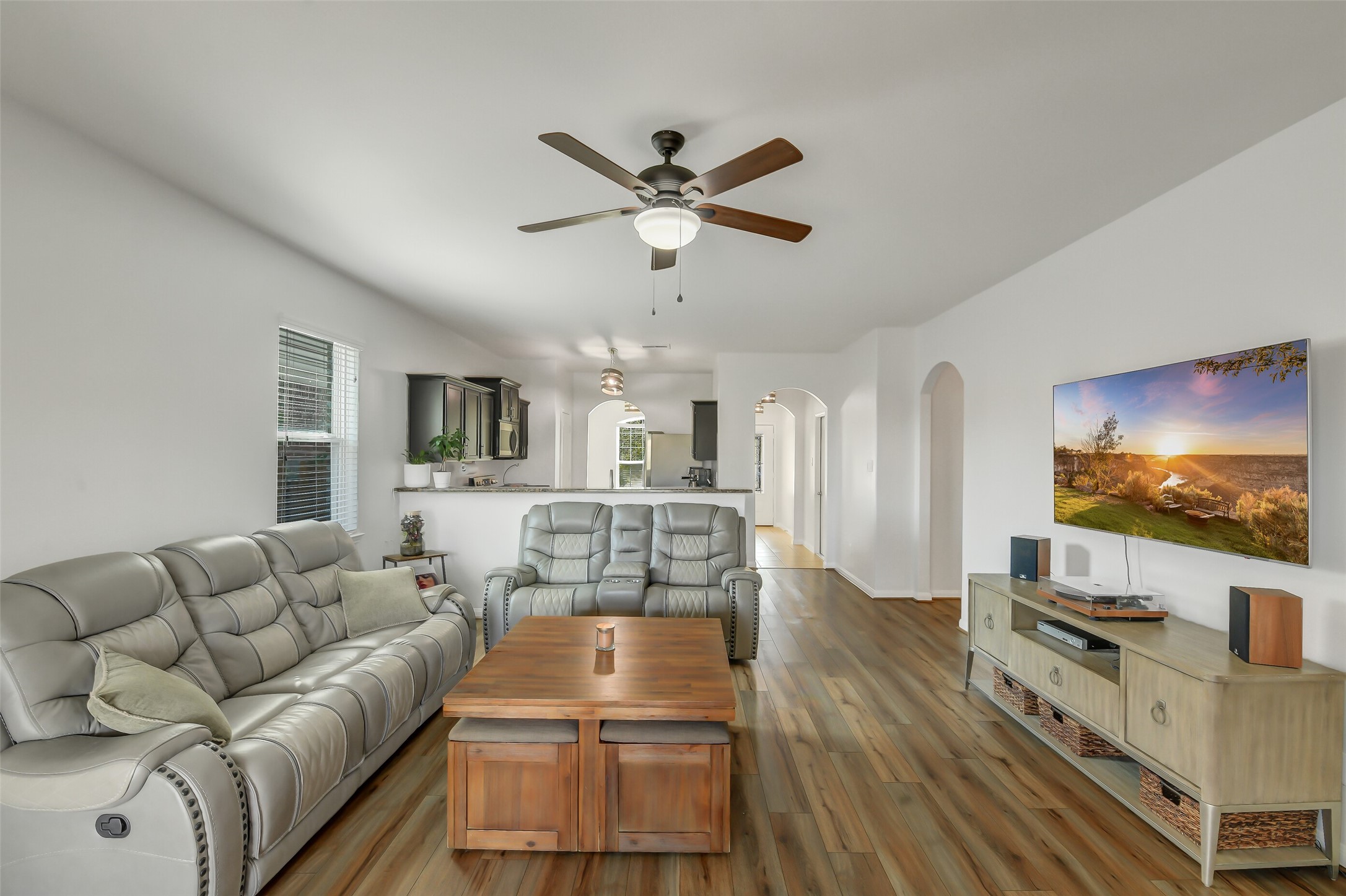20642 Fresh Hills Court Property Photo 5