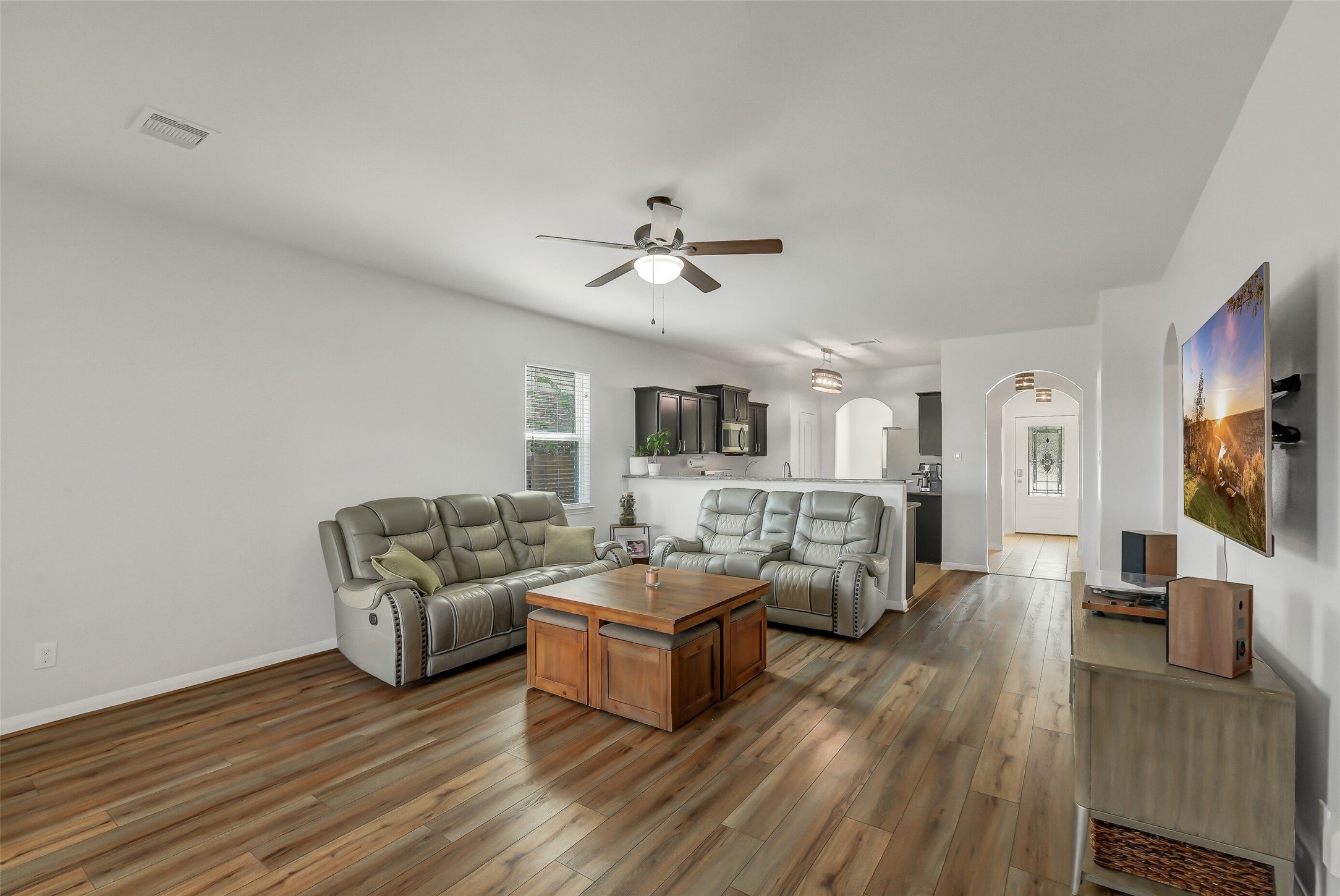 20642 Fresh Hills Court Property Photo 6