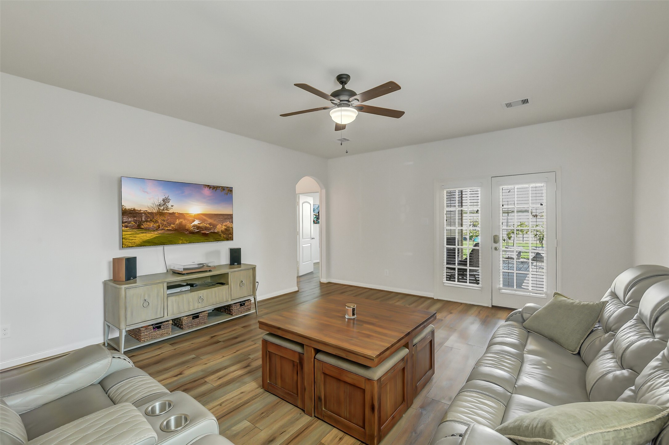 20642 Fresh Hills Court Property Photo 7