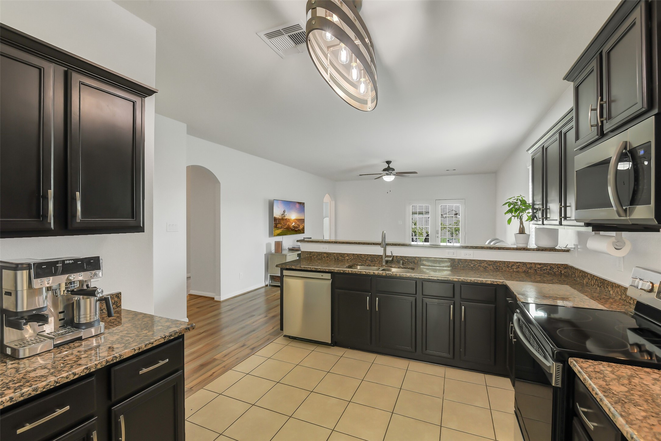 20642 Fresh Hills Court Property Photo 11
