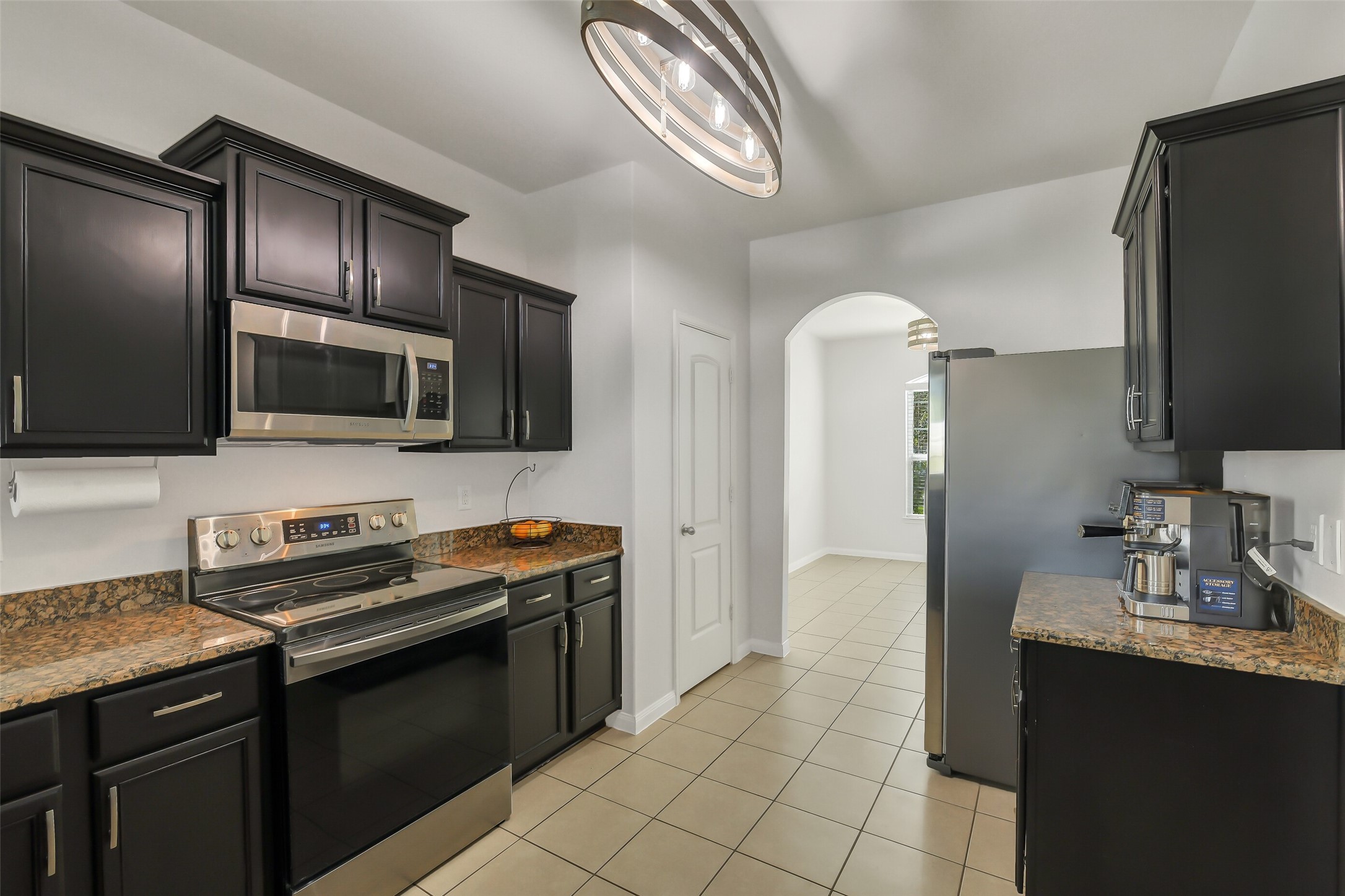 20642 Fresh Hills Court Property Photo 13