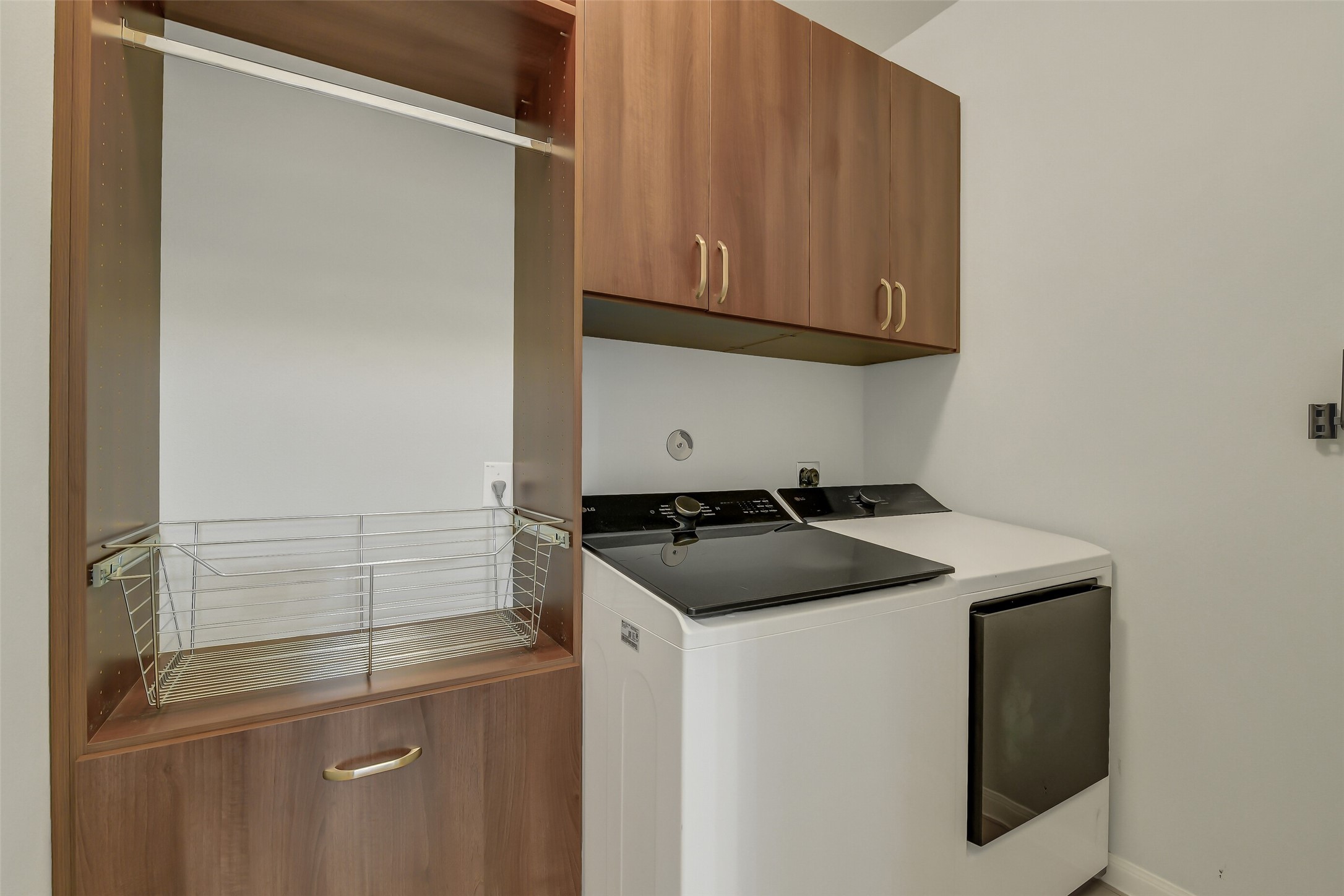 20642 Fresh Hills Court Property Photo 25