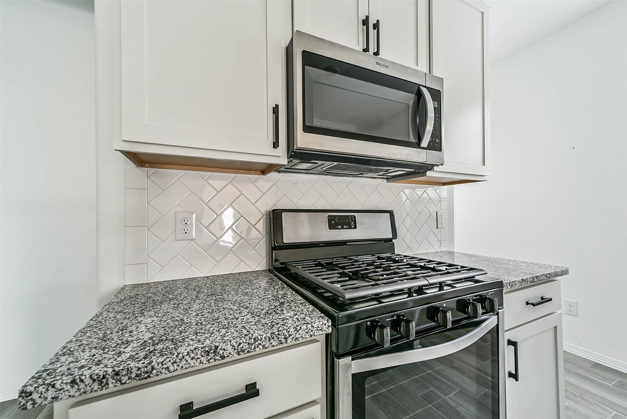 5626 Tabula Rasa Dr Property Photo 11