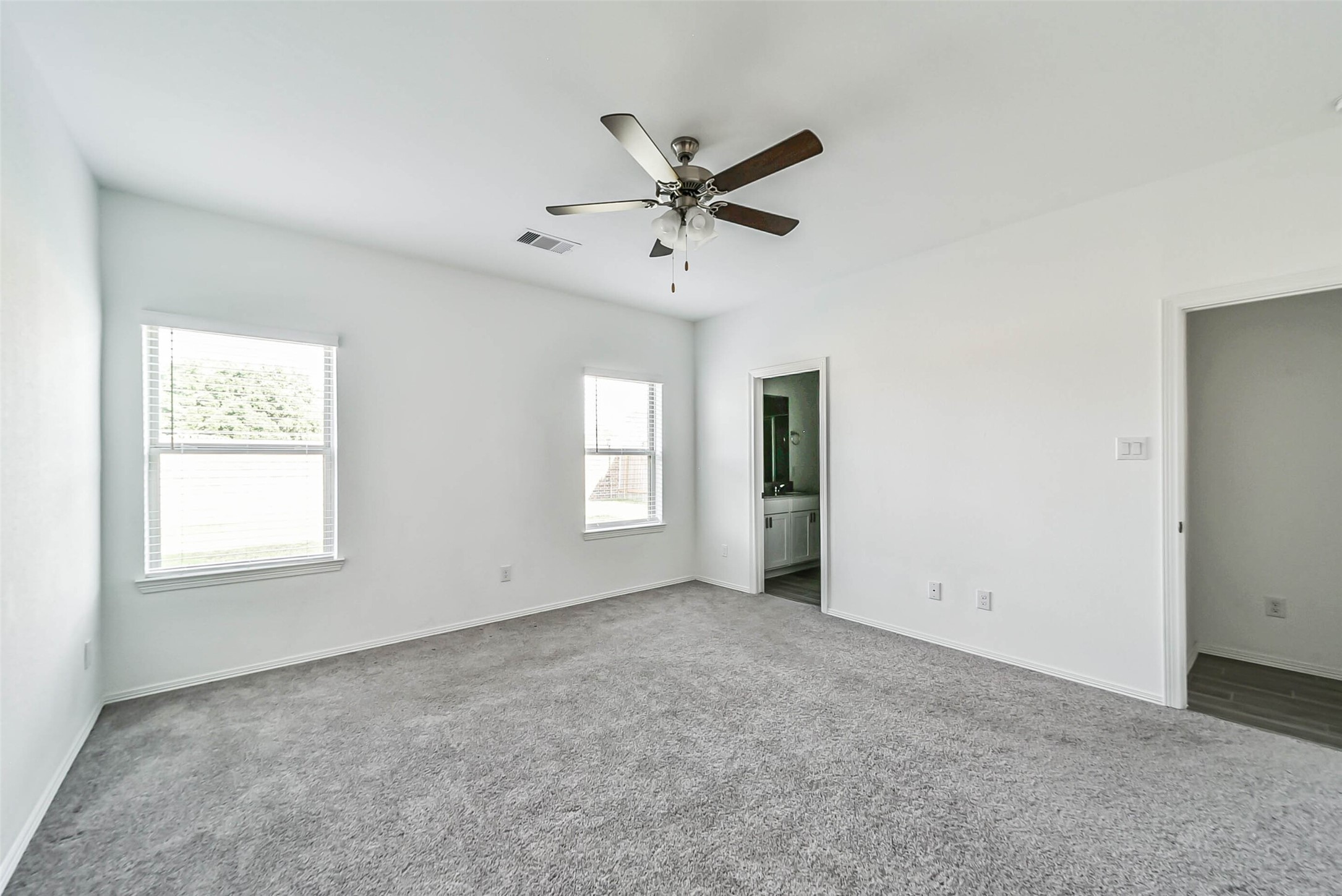 5626 Tabula Rasa Dr Property Photo 17