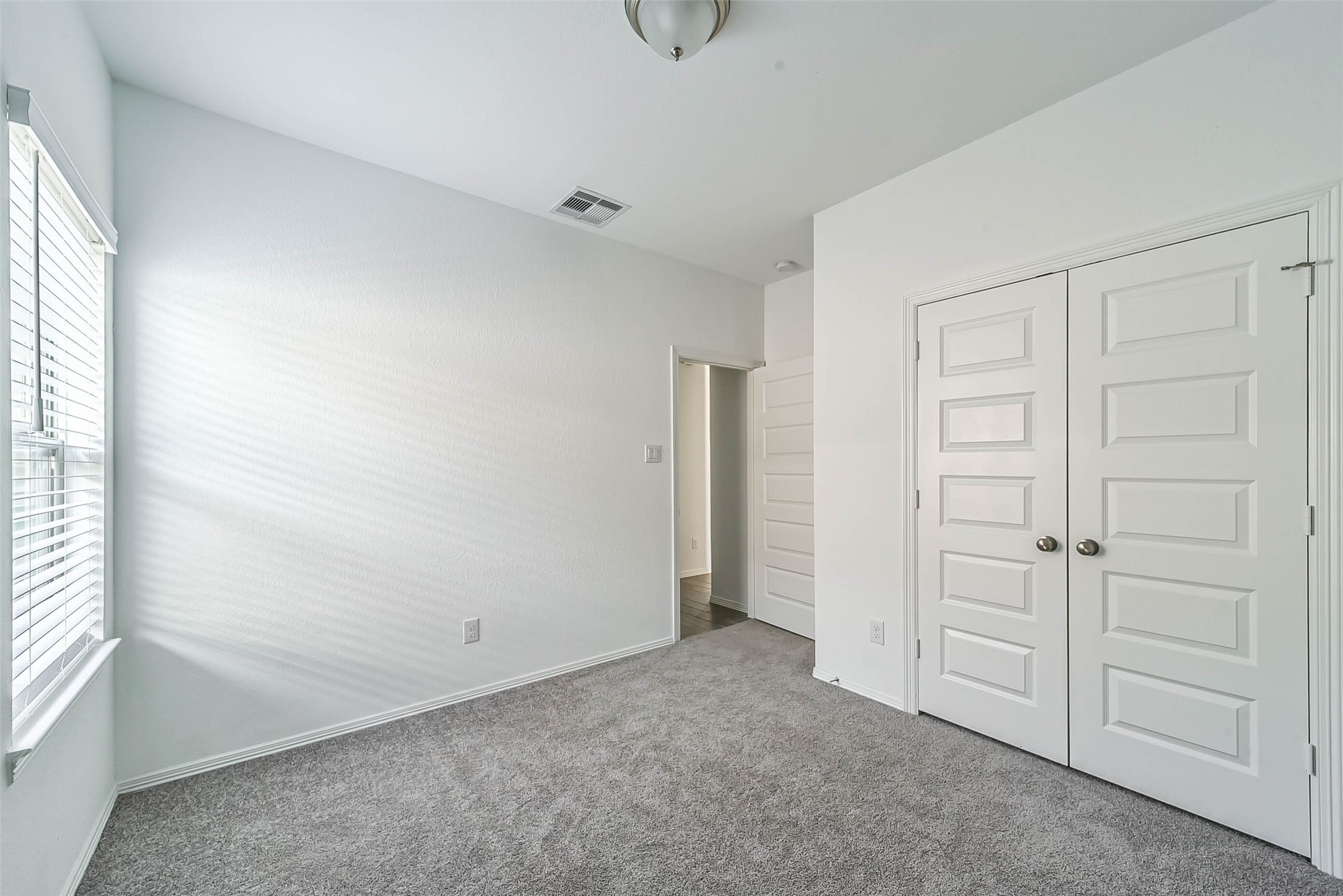 5626 Tabula Rasa Dr Property Photo 29