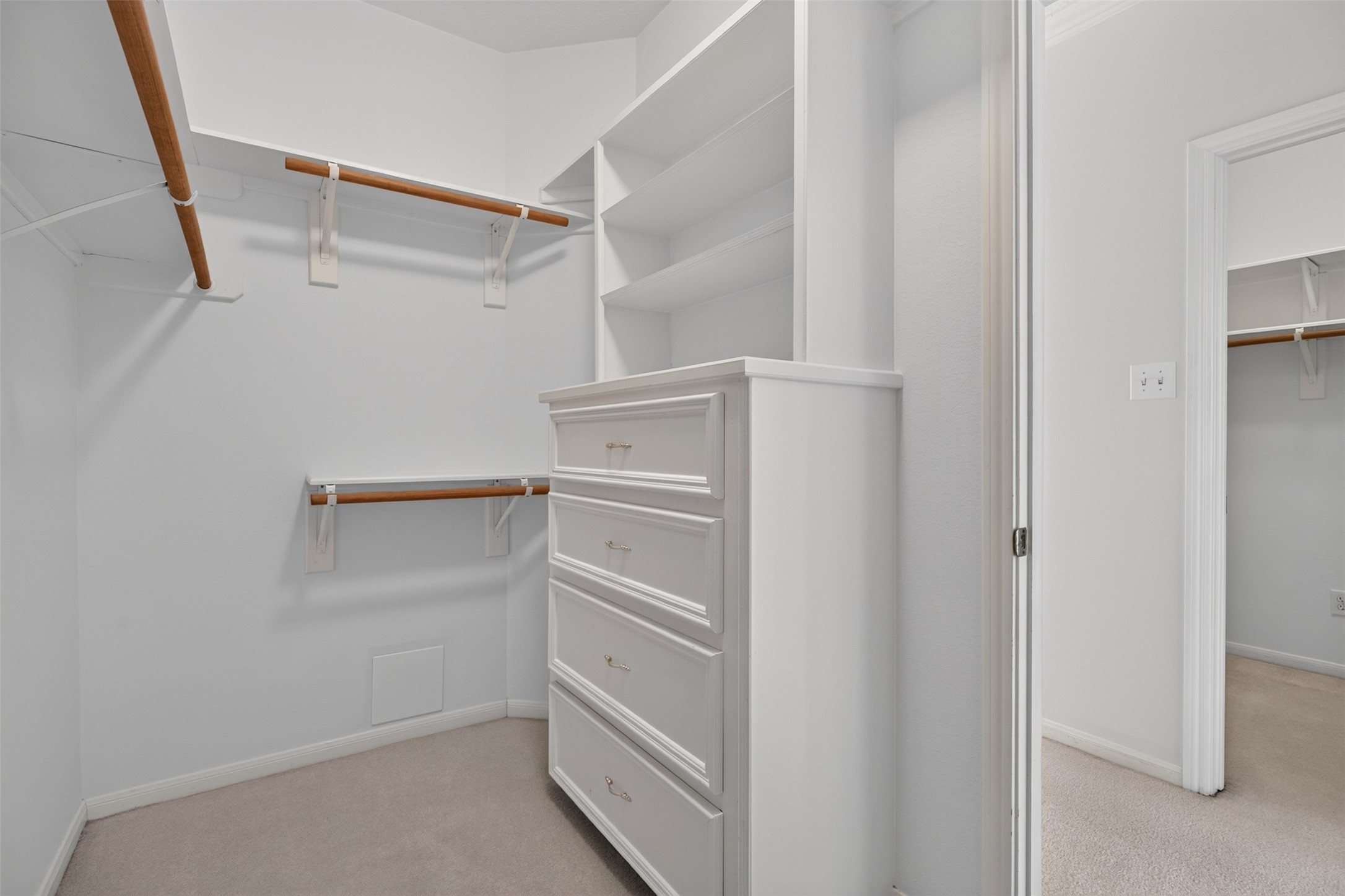 13911 Carriage Walk Lane Property Photo 26