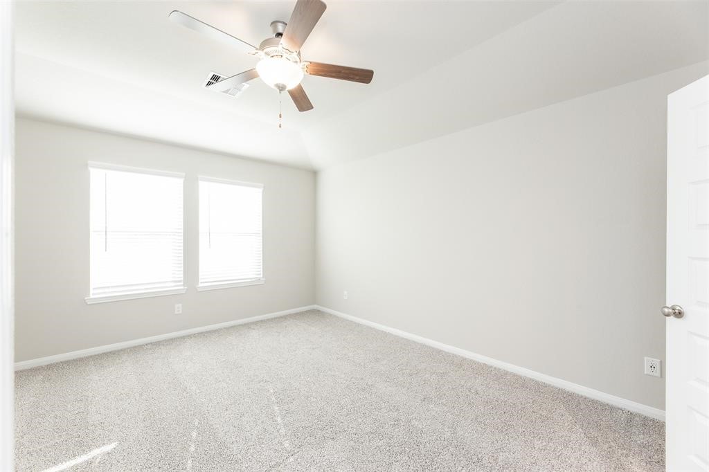 7214 Toluca Drive Property Photo 15