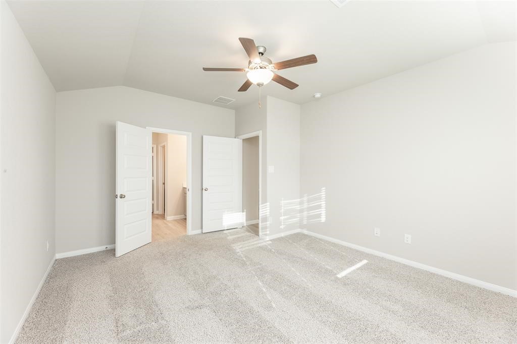 7214 Toluca Drive Property Photo 16