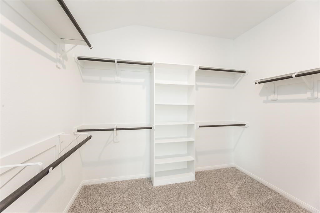 7214 Toluca Drive Property Photo 19