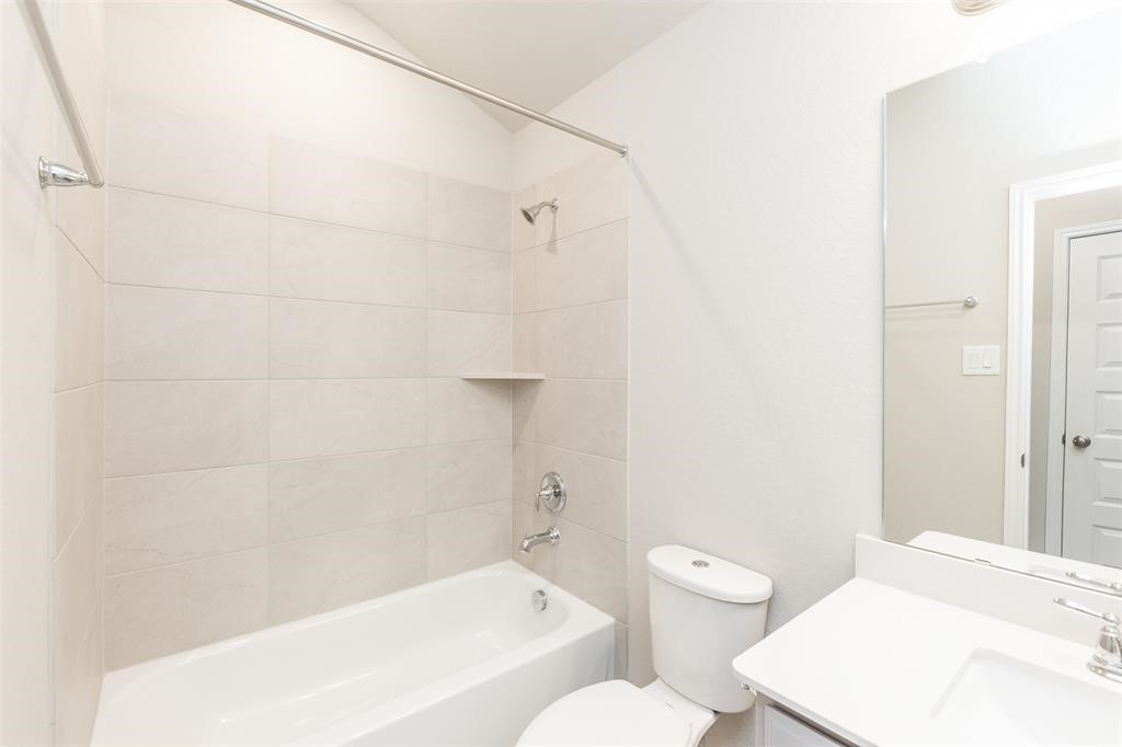 7214 Toluca Drive Property Photo 22