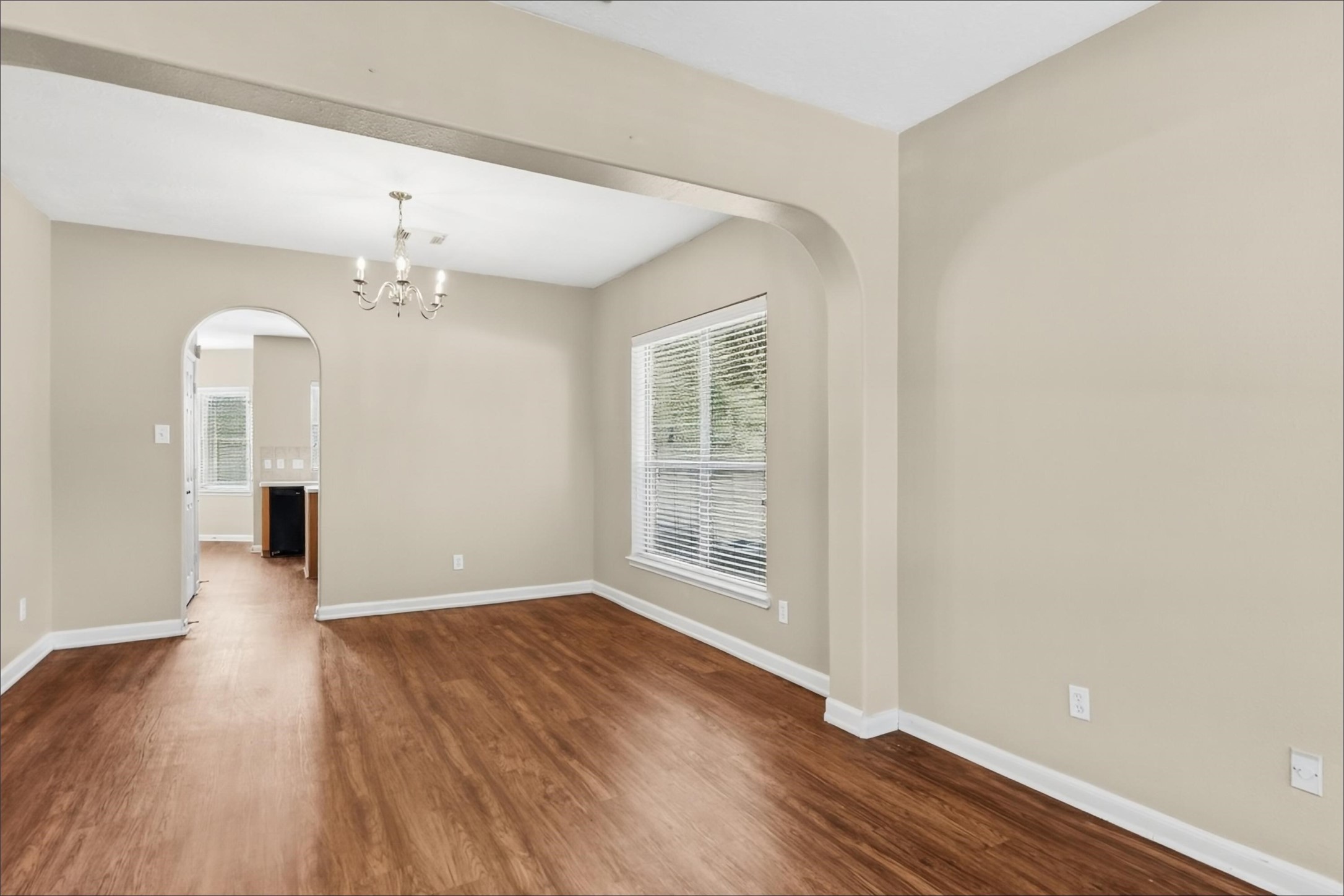 20263 Eden Pines Property Photo 5