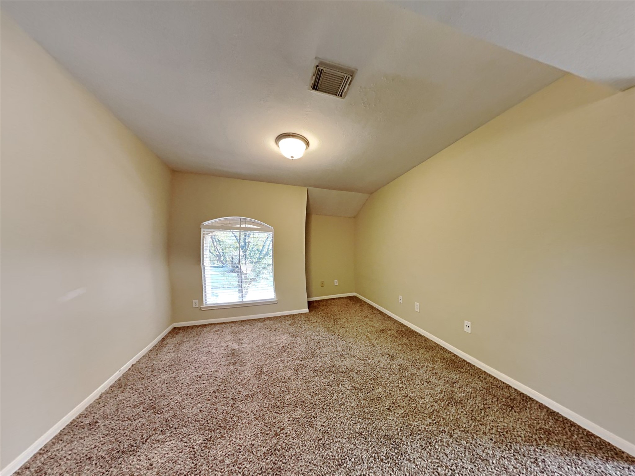 20263 Eden Pines Property Photo 9