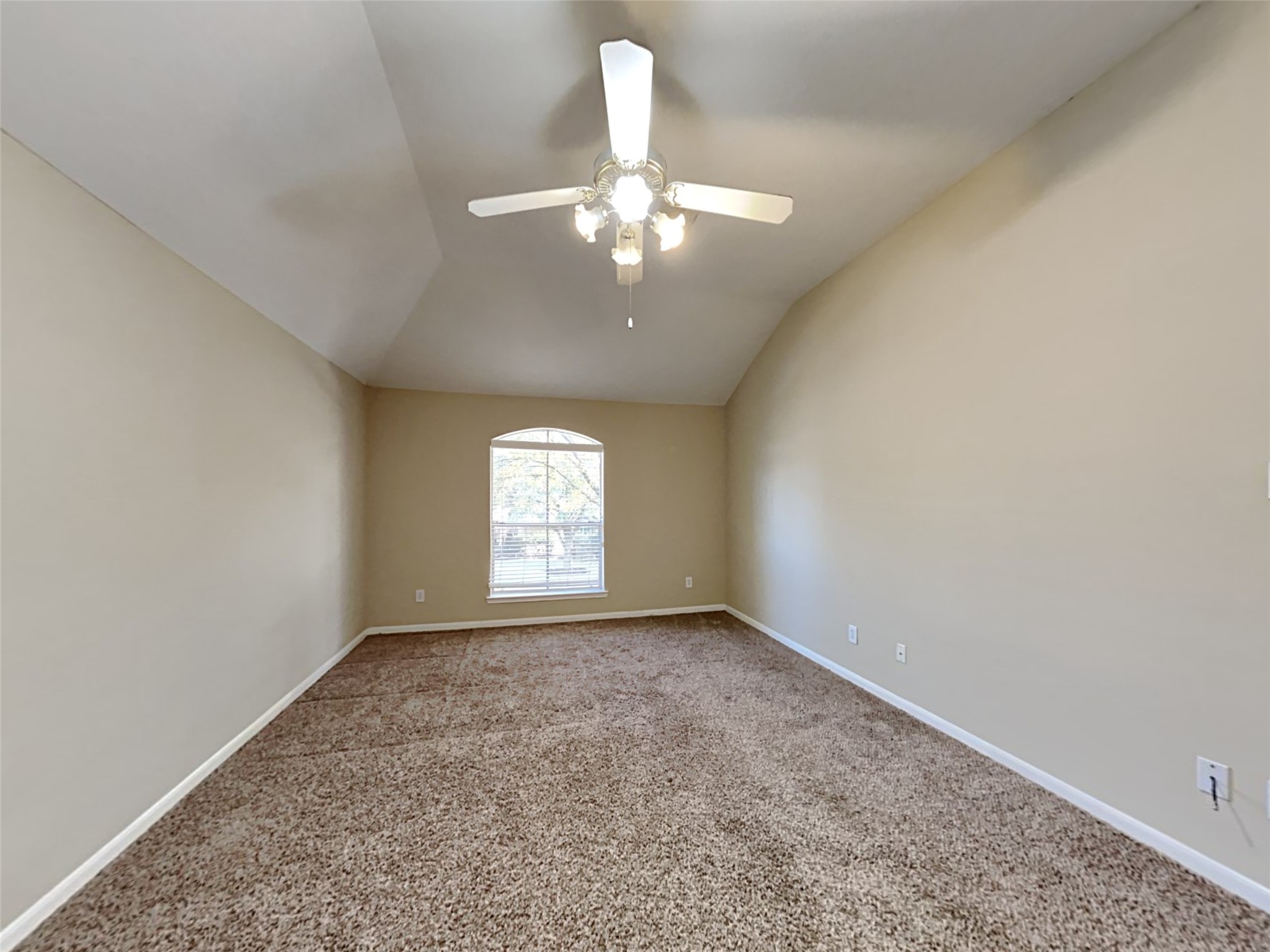 20263 Eden Pines Property Photo 11