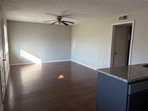 6301 Calhoun Road 10 Property Photo 3