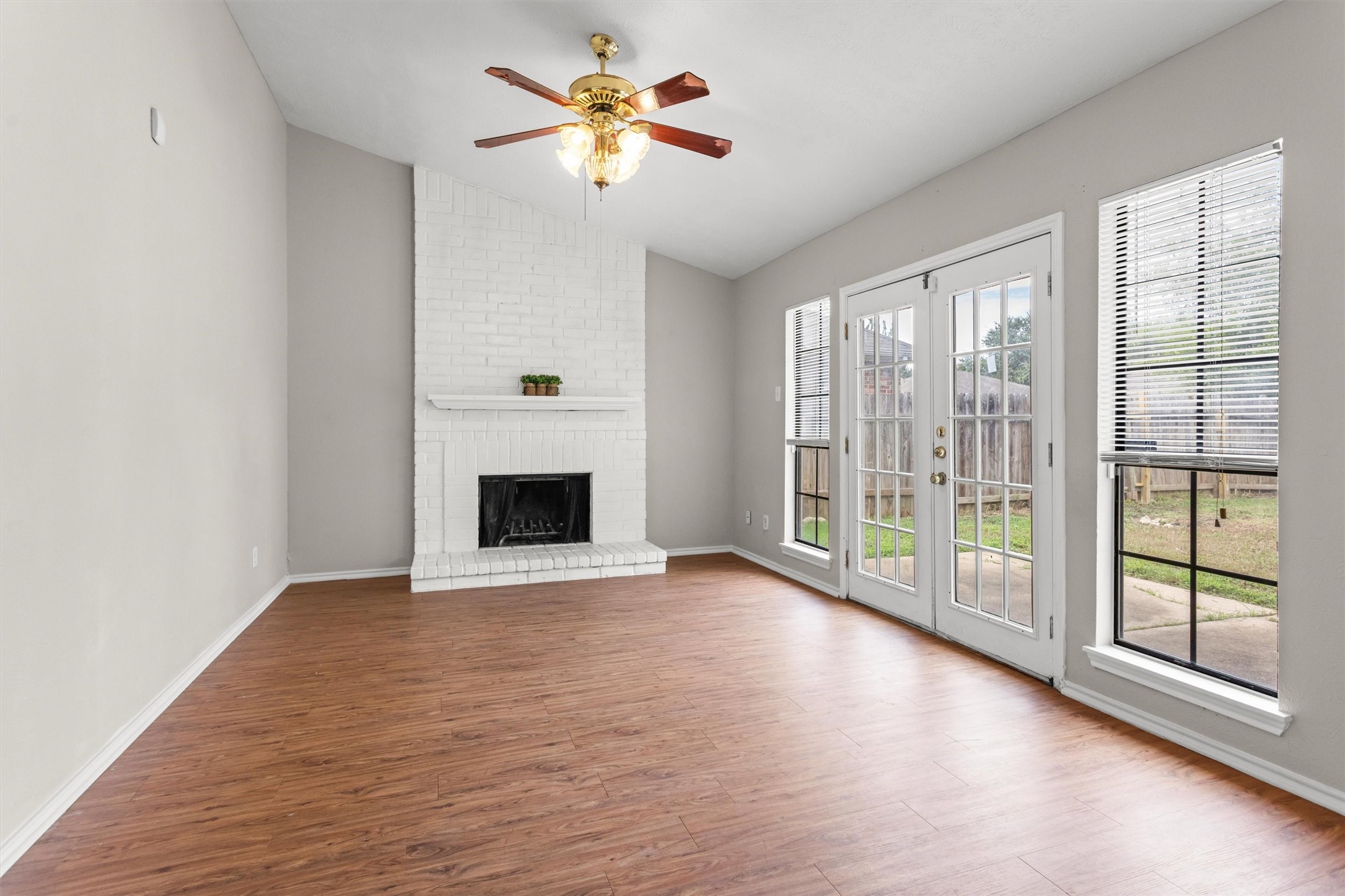 20406 Blue Juniper Drive Property Photo 24