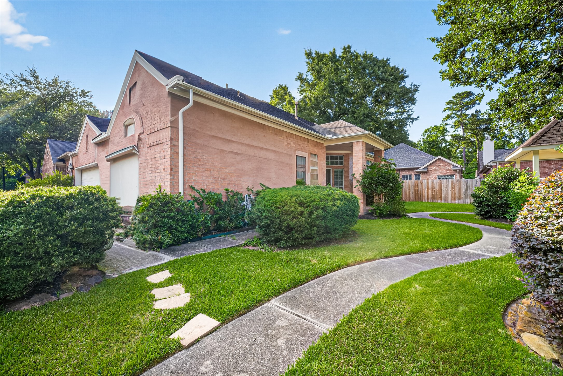 3117 Cedar Knolls Drive Property Photo 2