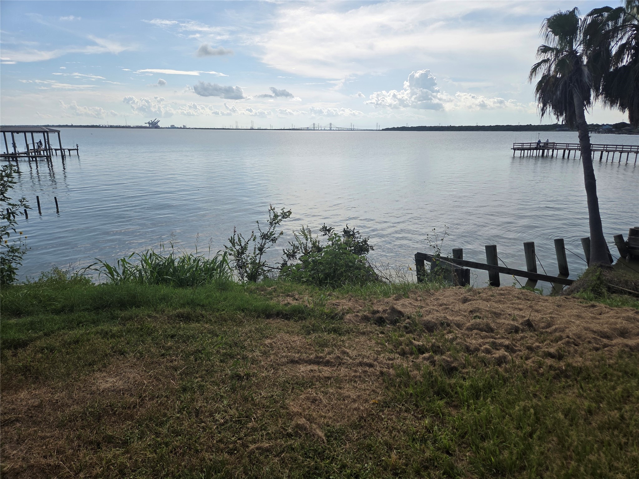 00 Bay Oaks Harbor Drive Property Photo 2