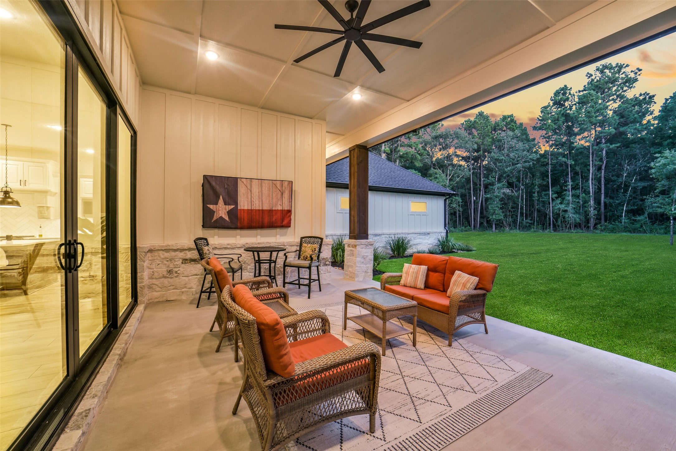 26073 Crown Ranch Boulevard Property Photo 18