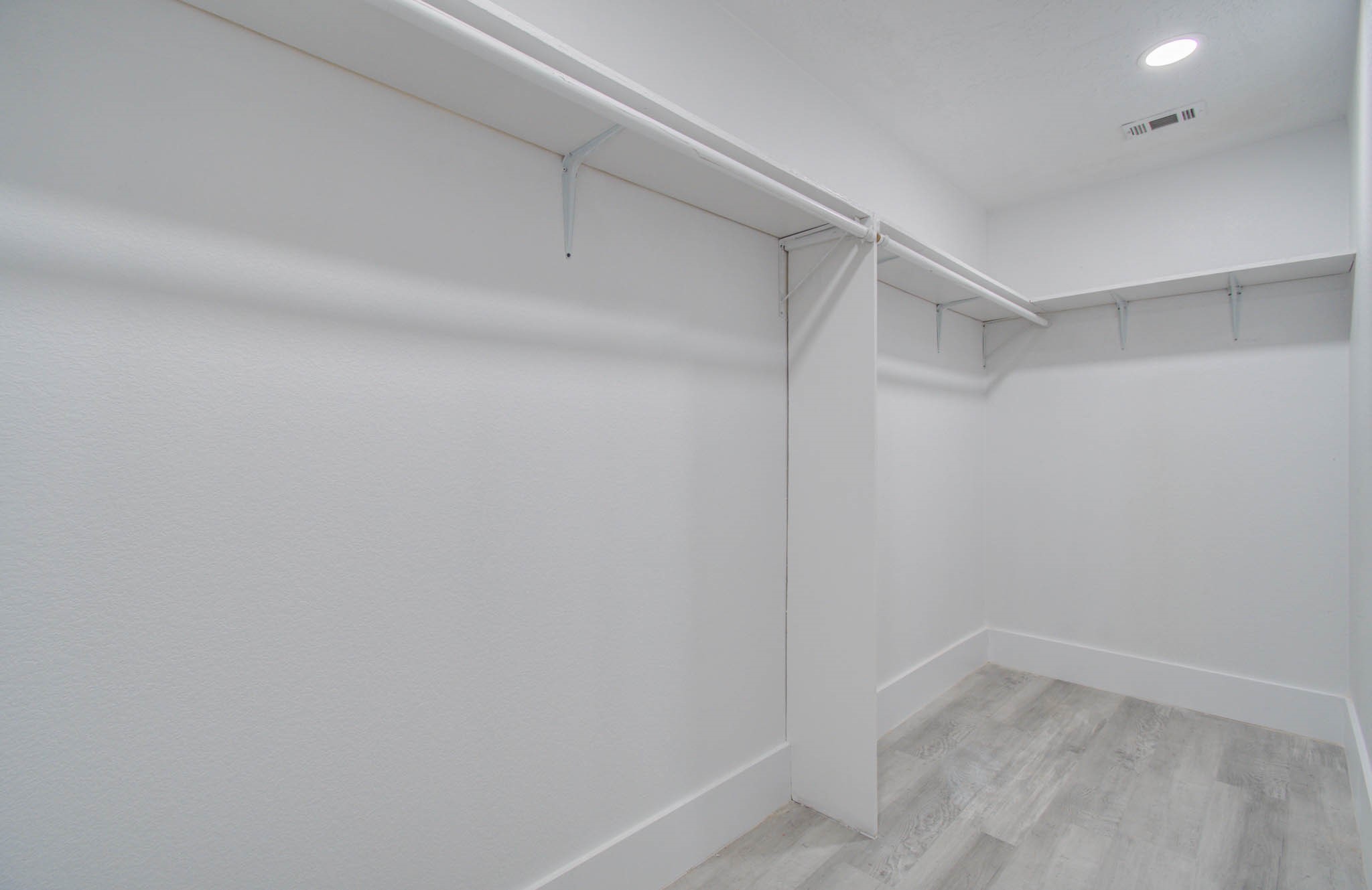 550 Brandon Road Property Photo 18