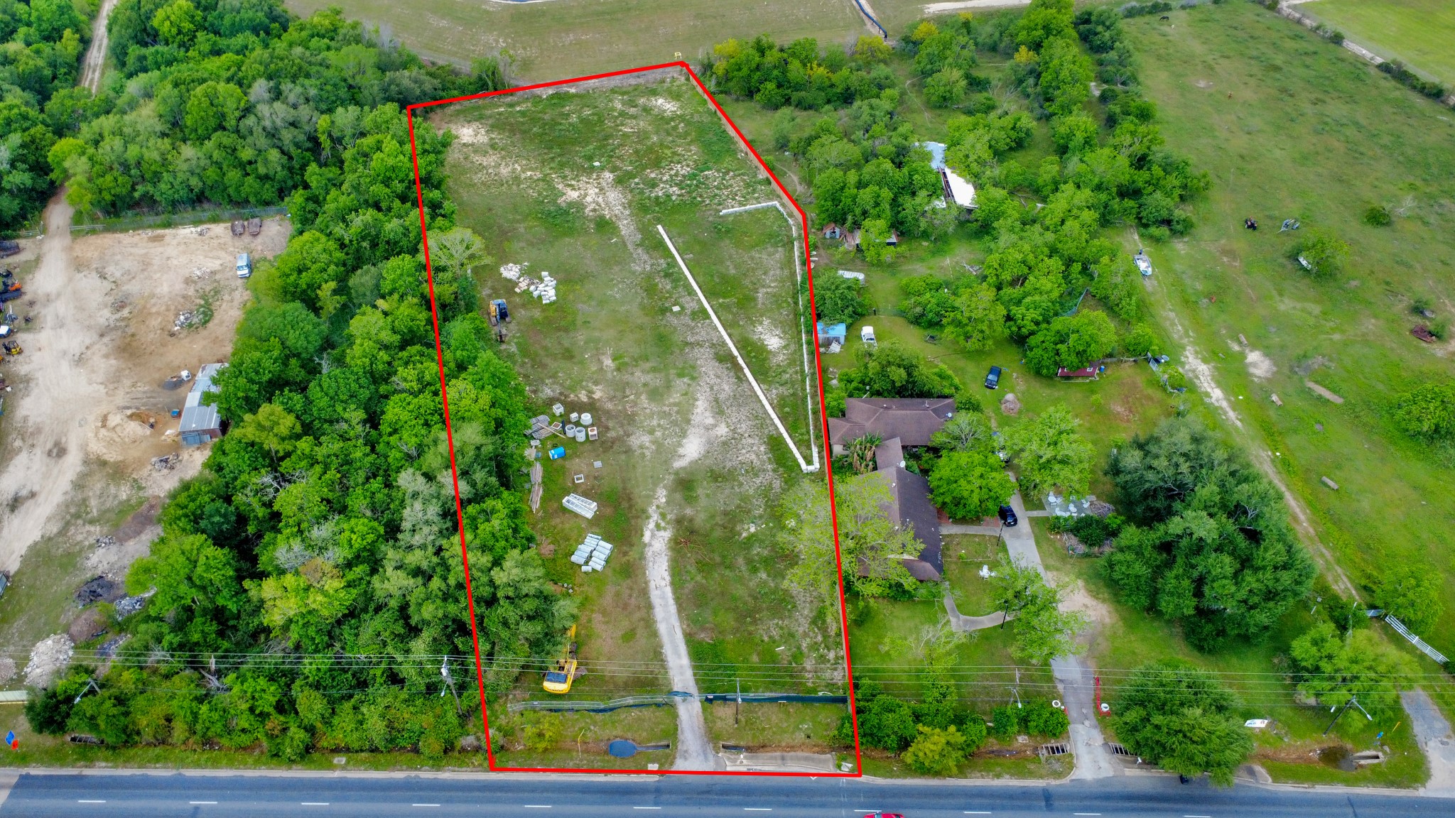 11826 Almeda Road Property Photo 3