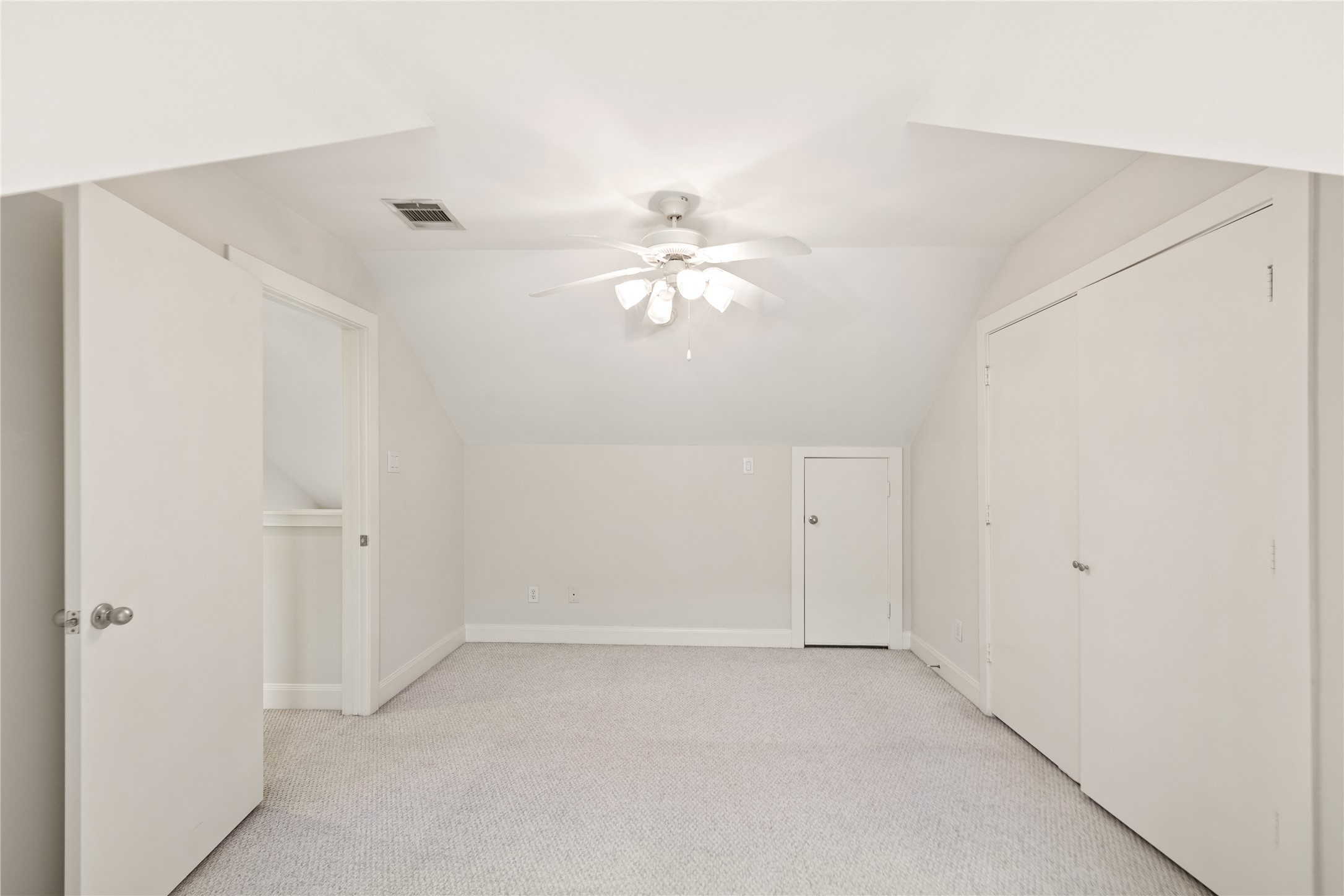 9805 Marlink Lane Property Photo 23