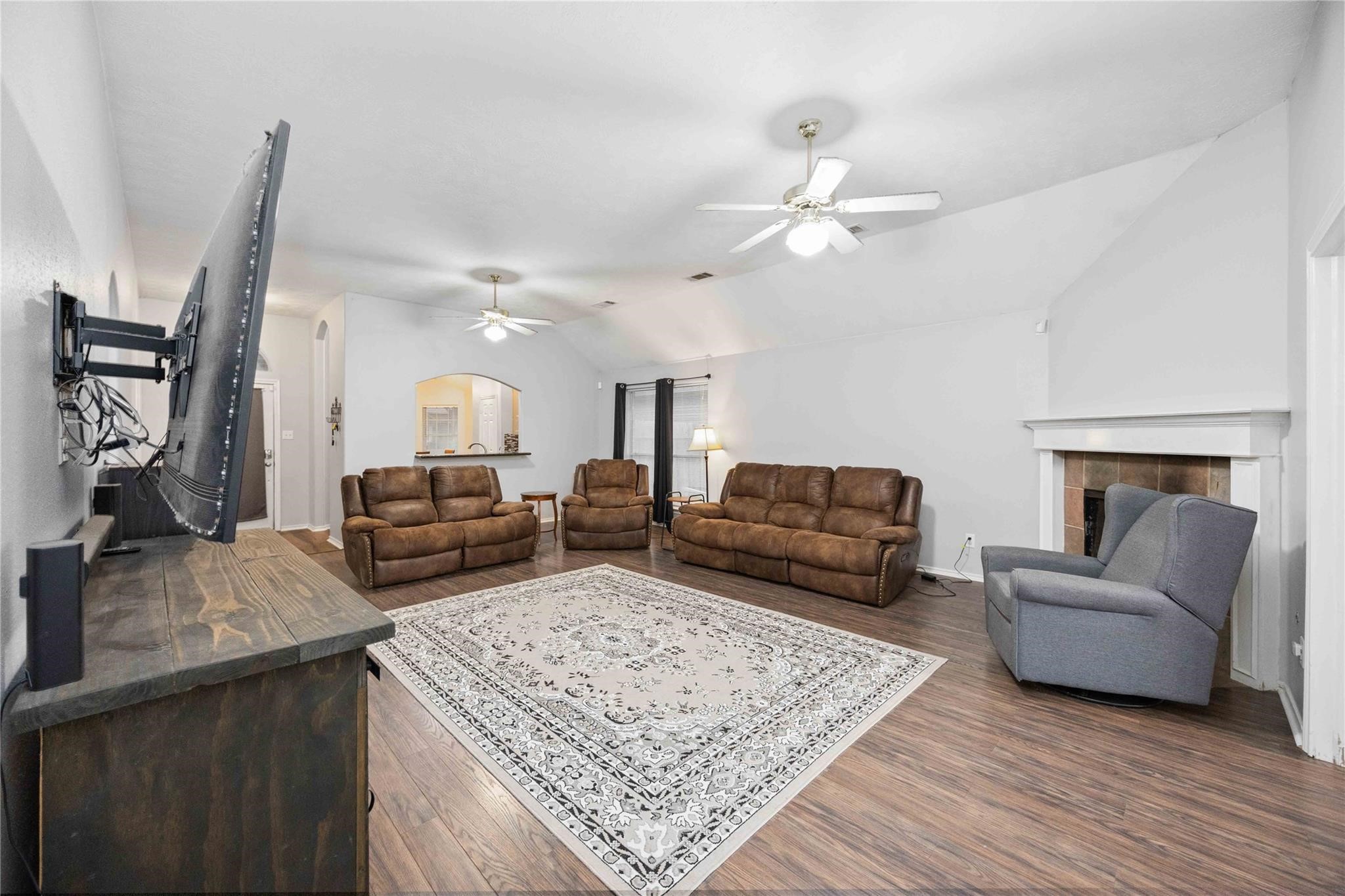 3345 Berzin Court Property Photo 9