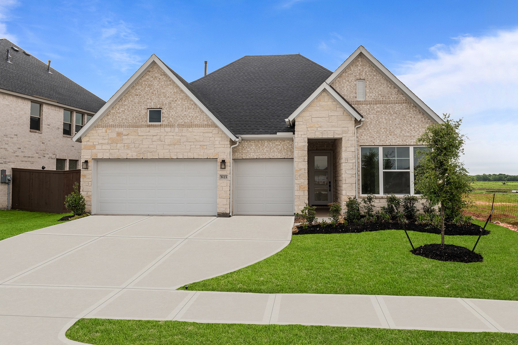 5123 Benton Woods Trail Property Photo 1