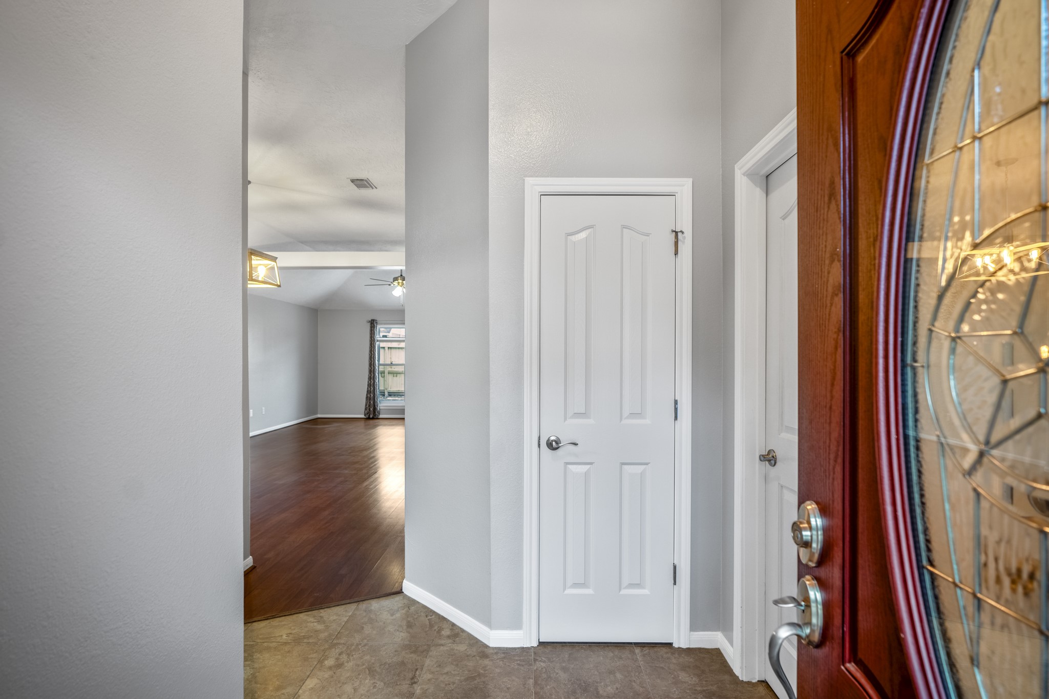 2923 Goldspring Lane Property Photo 4