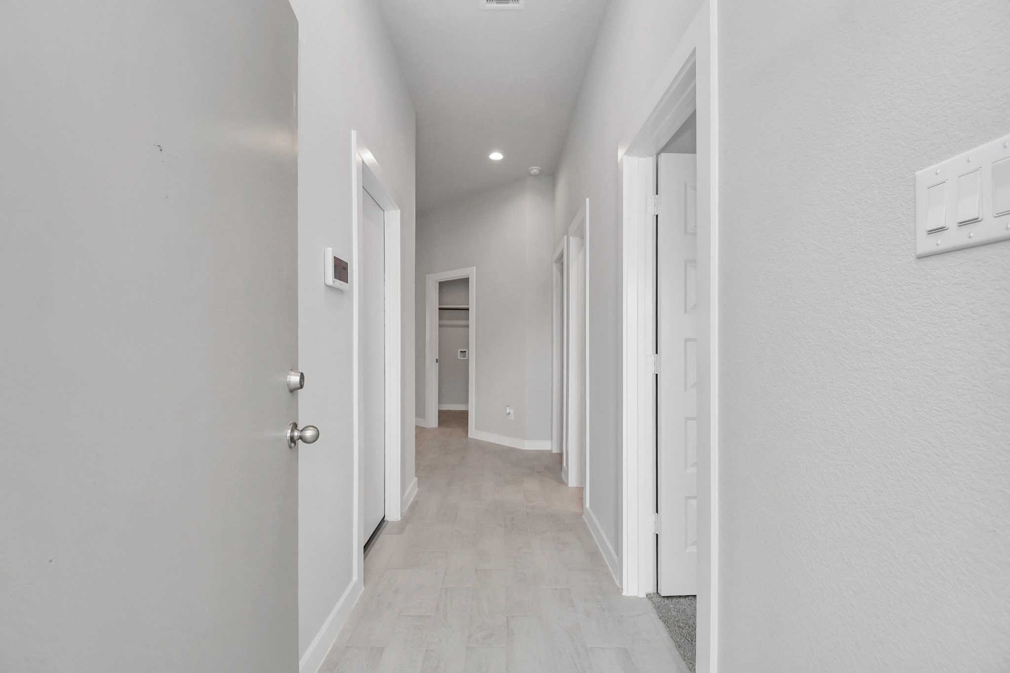 24611 Broad Park Ct Property Photo 3