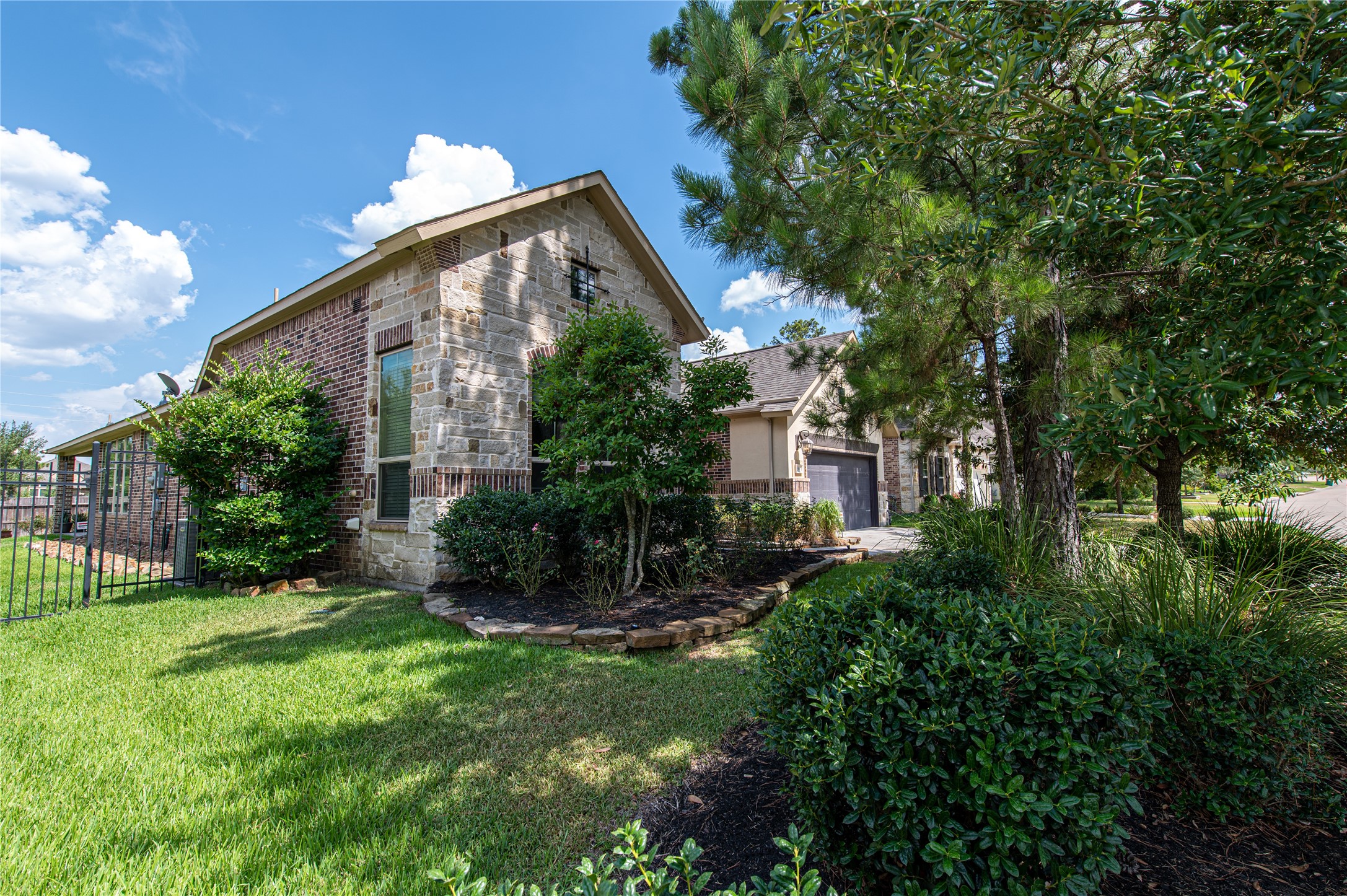 98 N Braided Branch Drive Property Photo 3